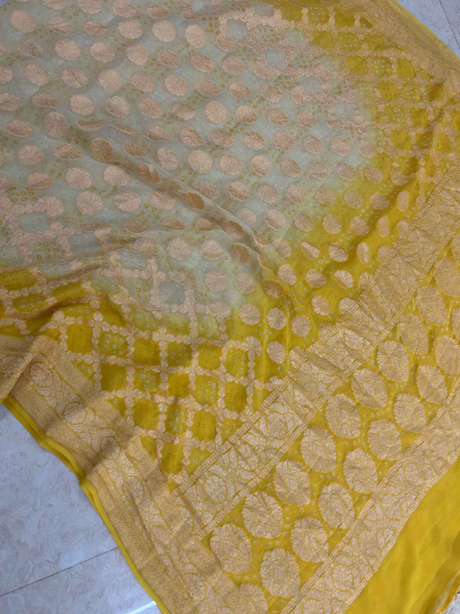 Khaddi Georgette Banarasi Handloom Bandhej Dupatta