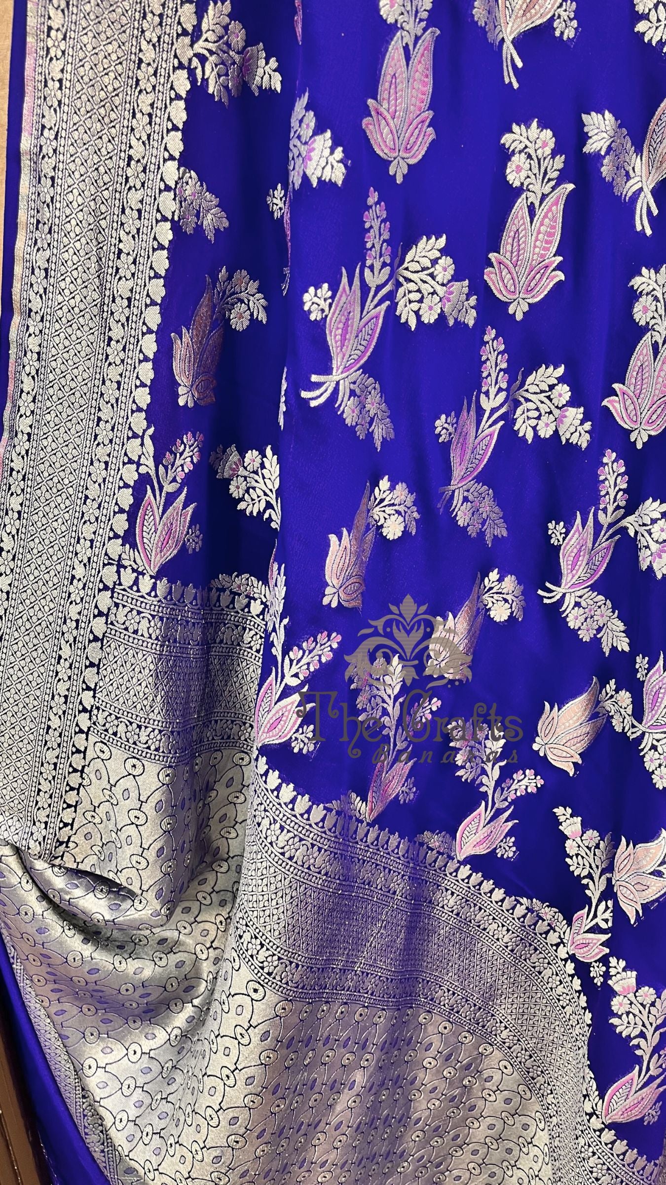 Khaddi Georgette Handloom Banarasi Saree - Jaal with Meenakar