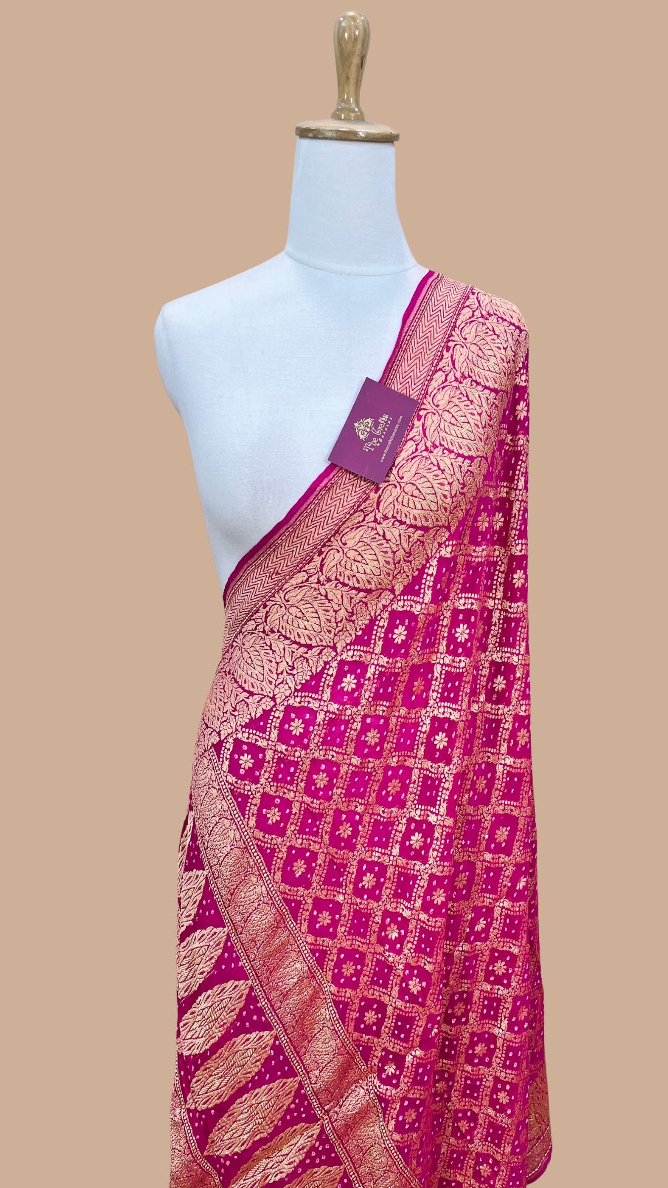 Khaddi Georgette Banarasi Handloom Bandhej Dupatta