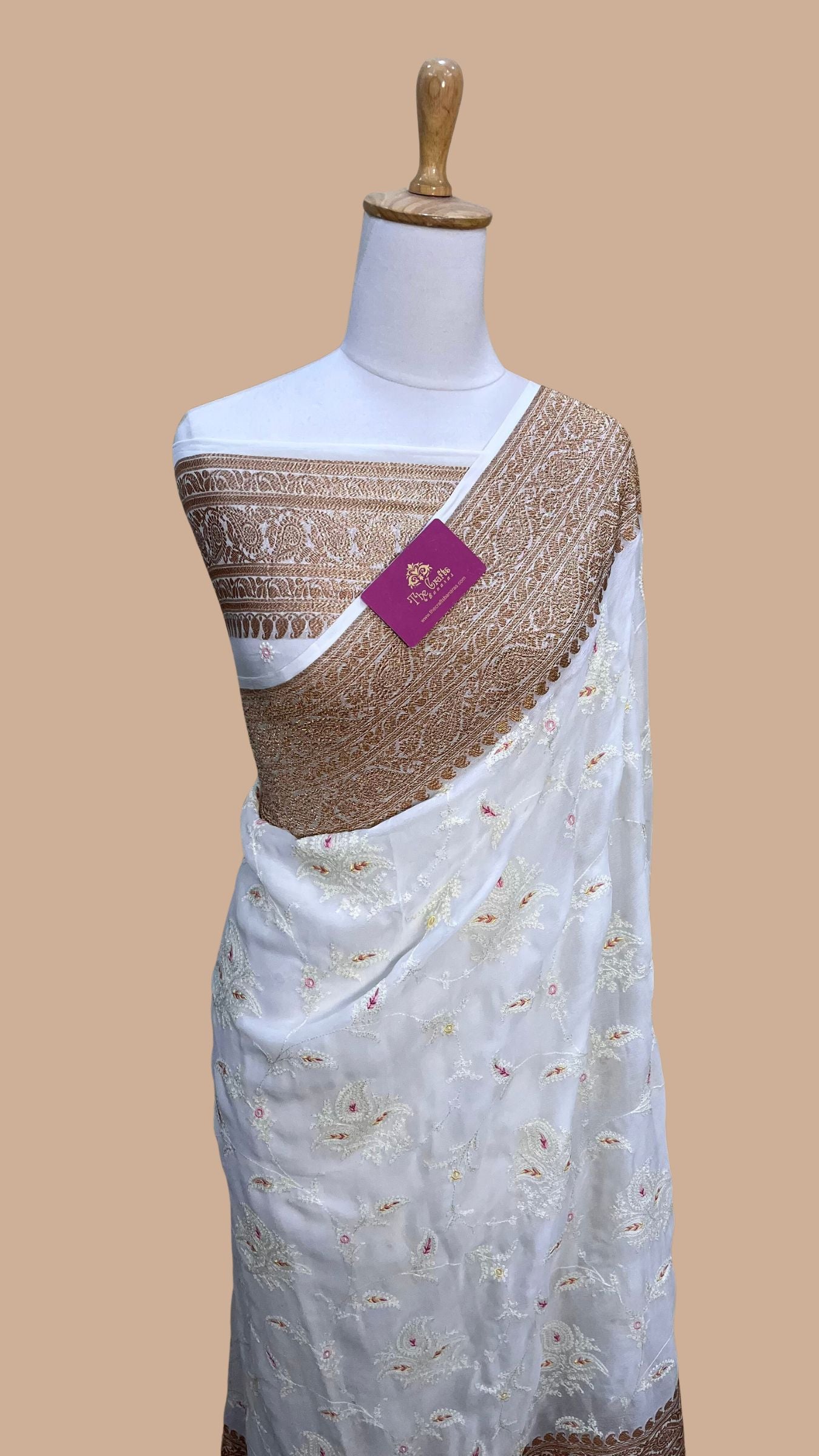 Pure Georgette Handloom Banarasi Saree - With Chikankari All Over