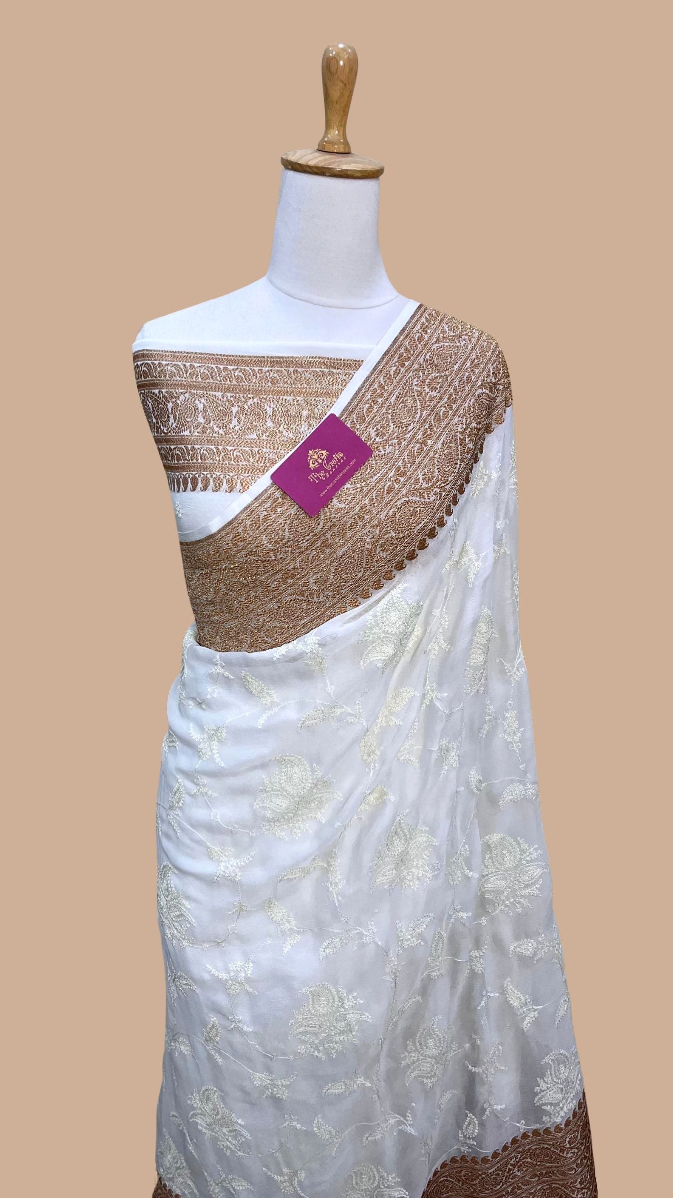 Pure Georgette Handloom Banarasi Saree - With Chikankari All Over