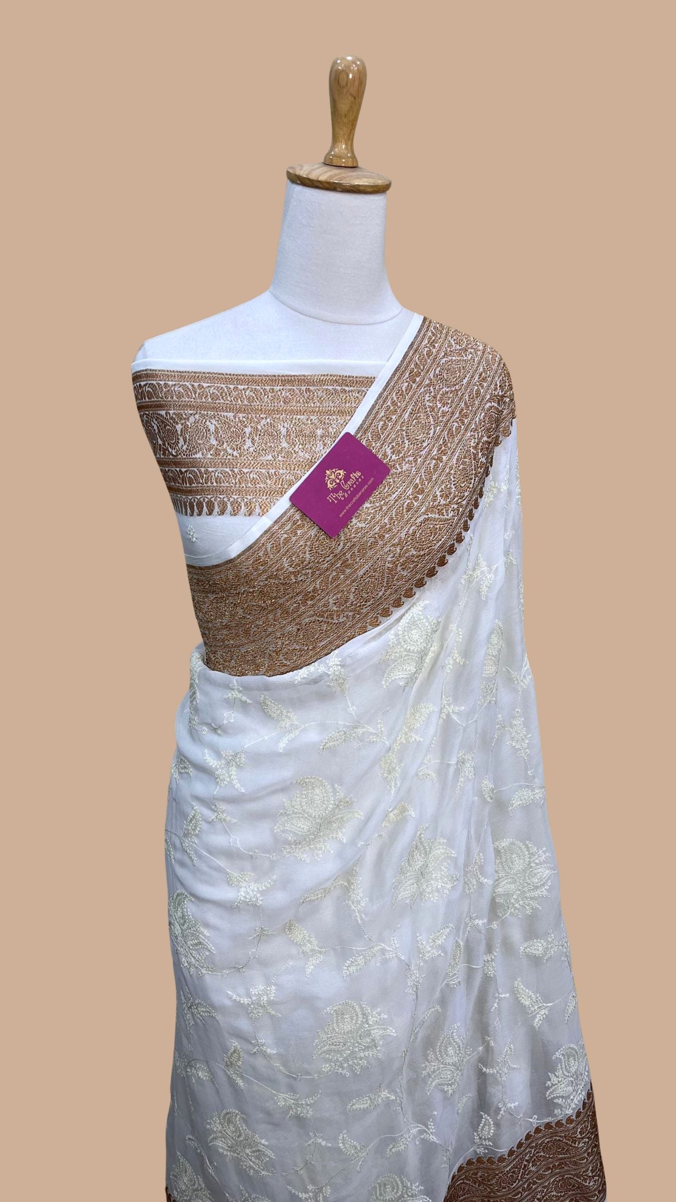 Pure Georgette Handloom Banarasi Saree - With Chikankari All Over