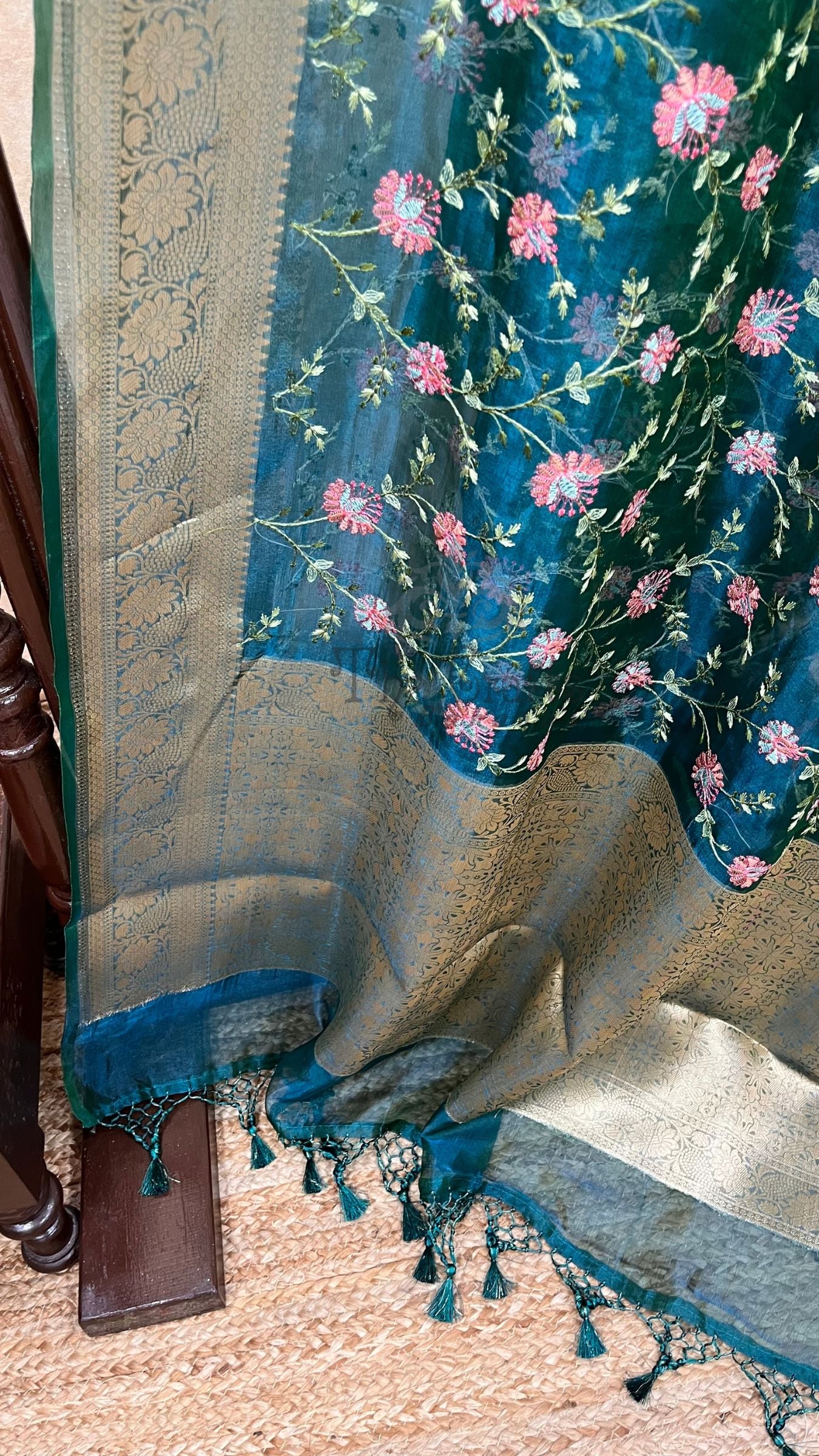 Pure Kora Ttissue Silk Handloom Banarasi Saree - With Chikankari All over