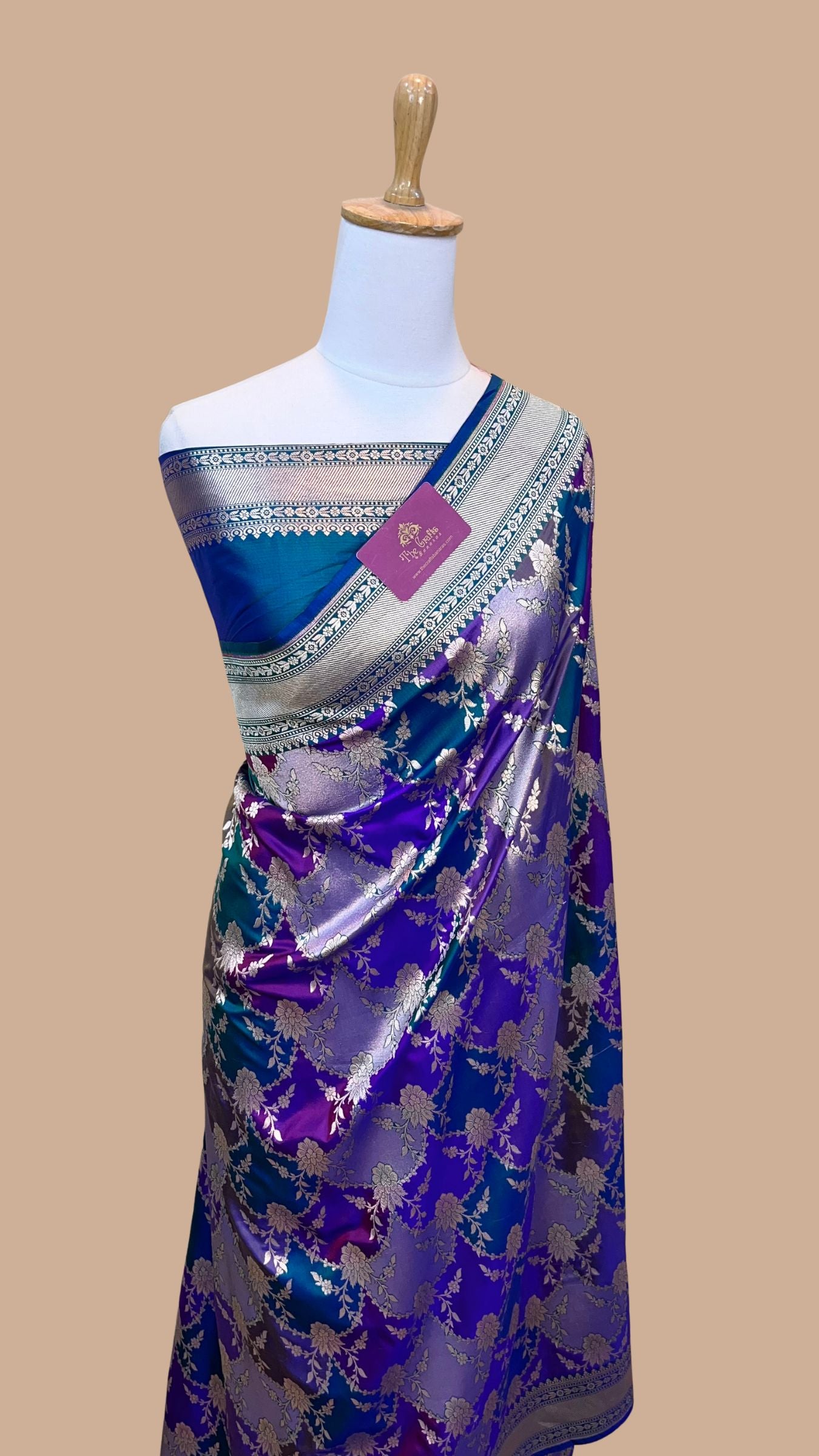 Rangkat Pure Katan Silk Handloom Banarasi Saree - All over Jaal work