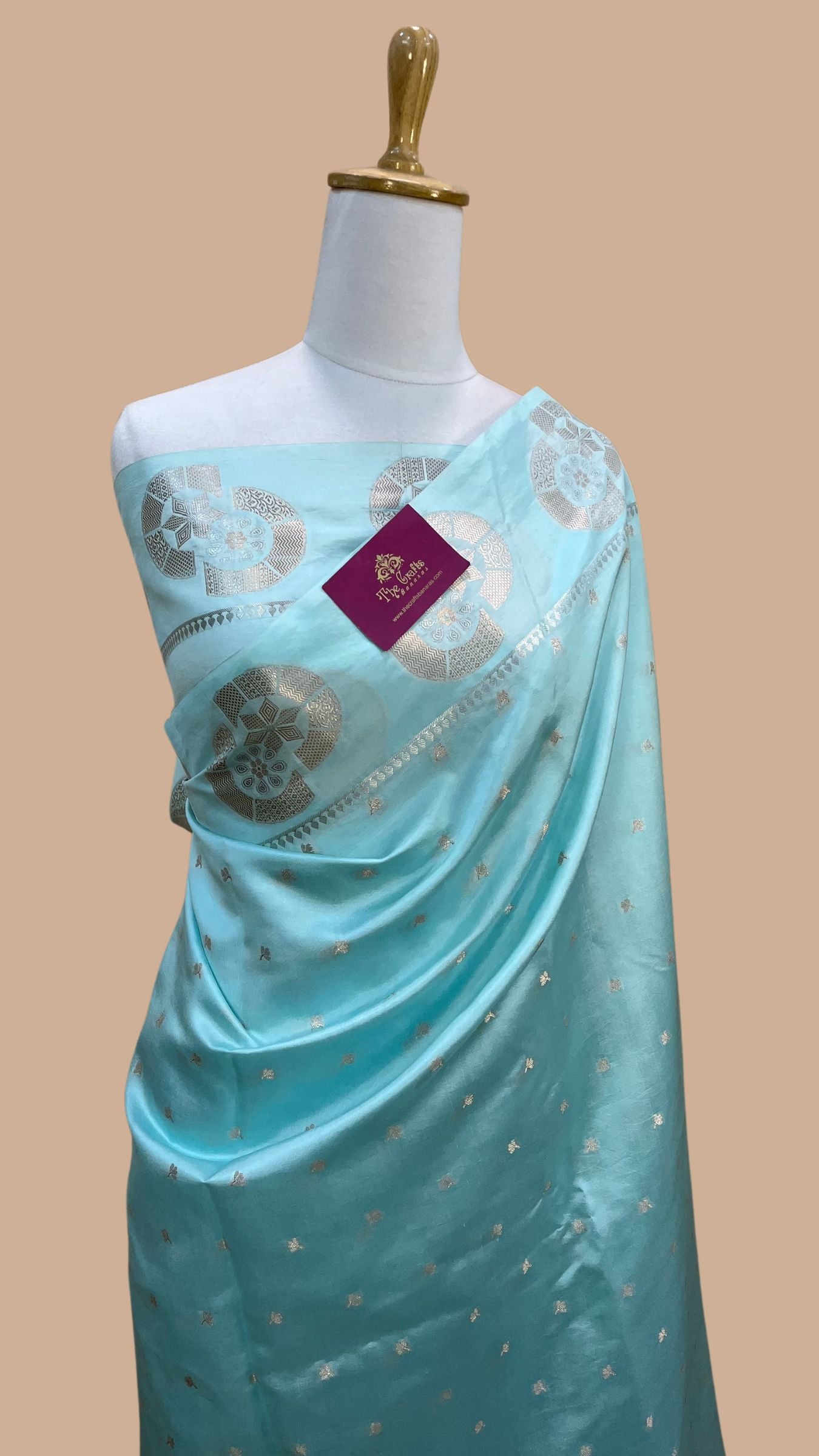 Pure Raw Mango Silk Handloom Banarasi Saree