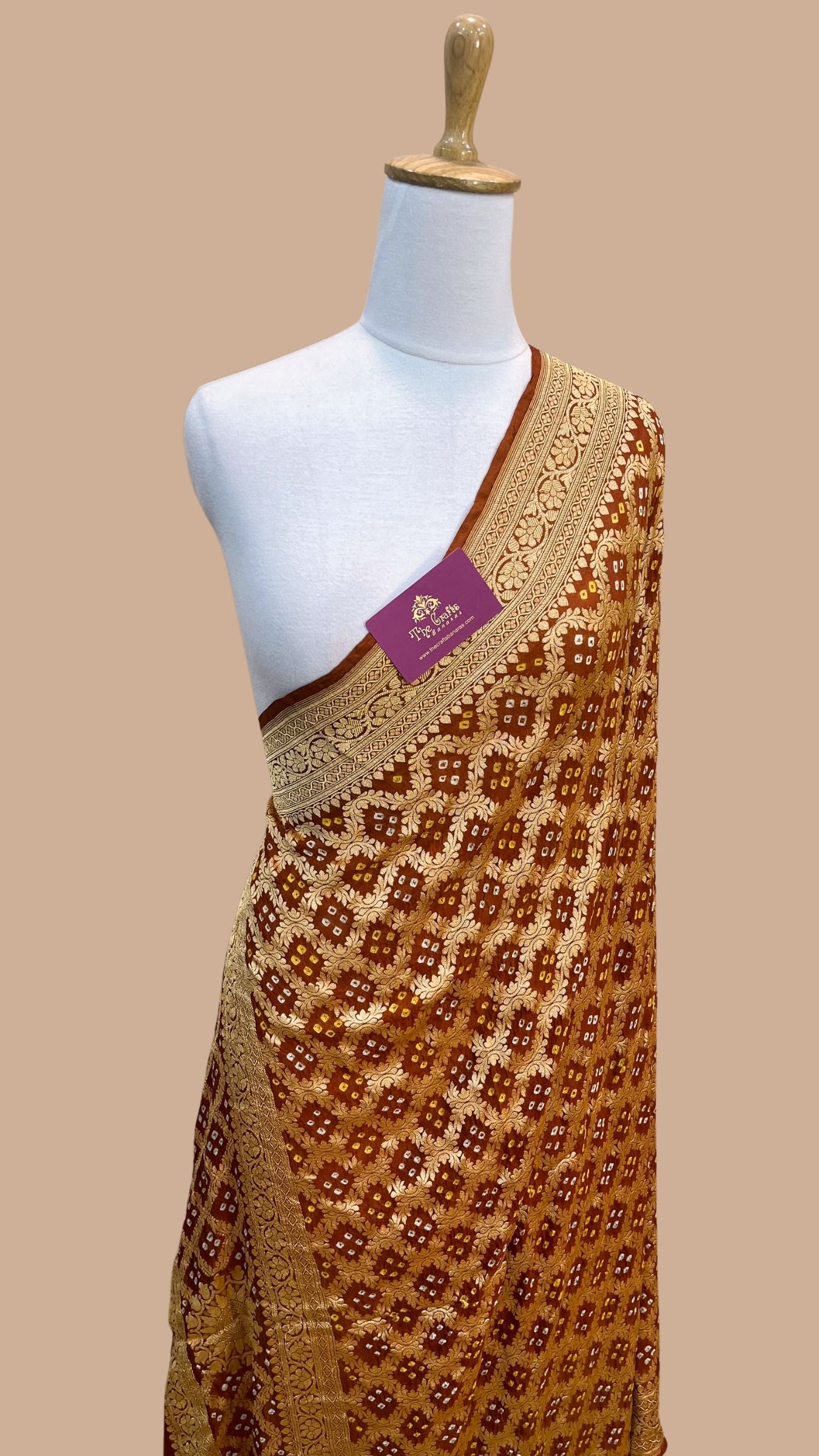 Khaddi Georgette Banarasi Handloom Bandhej Dupatta