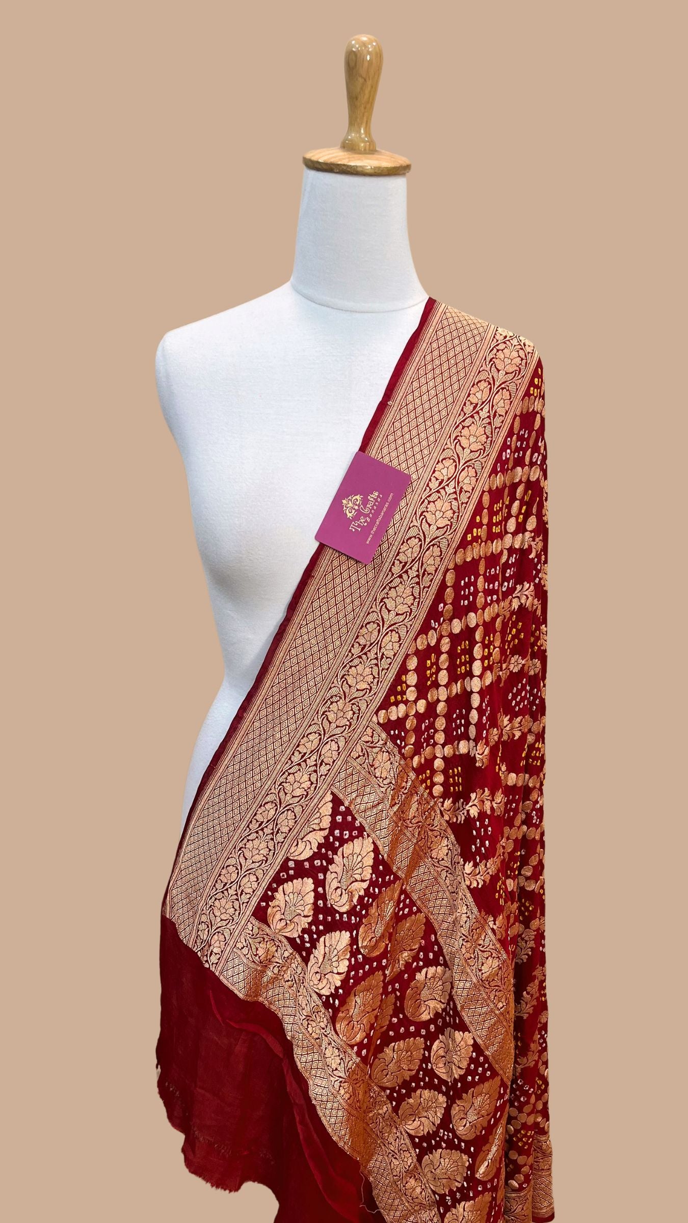 Khaddi Georgette Banarasi Handloom Bandhej Dupatta