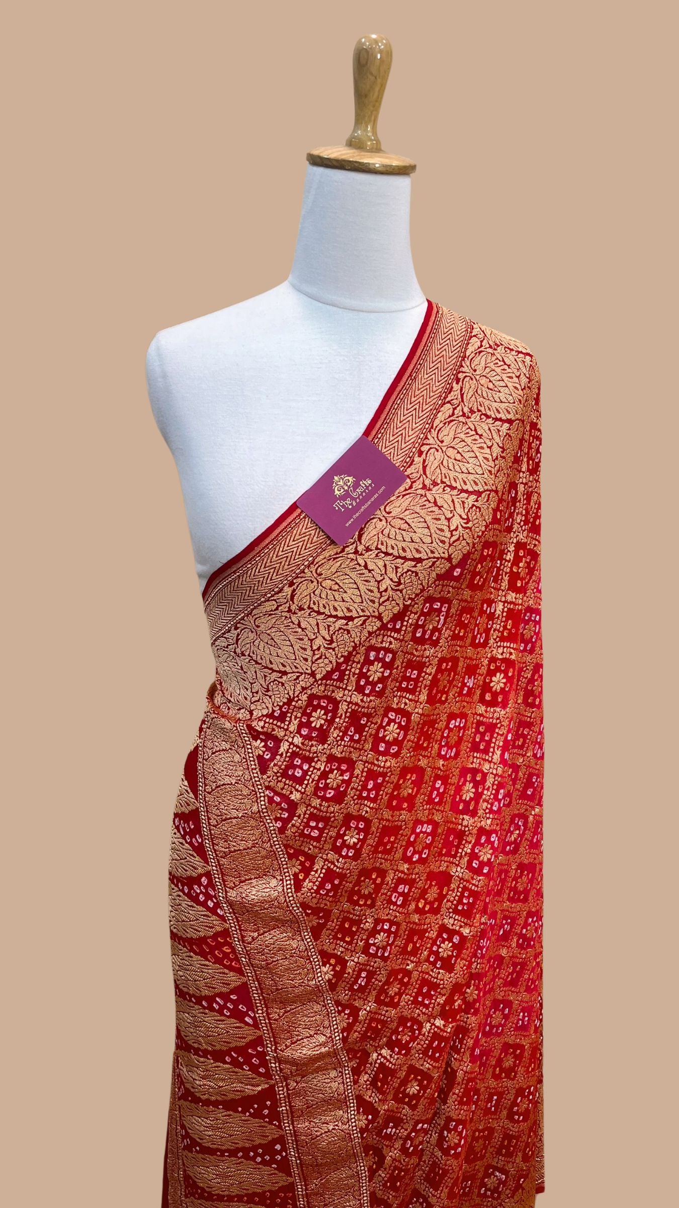 Khaddi Georgette Banarasi Handloom Bandhej Dupatta