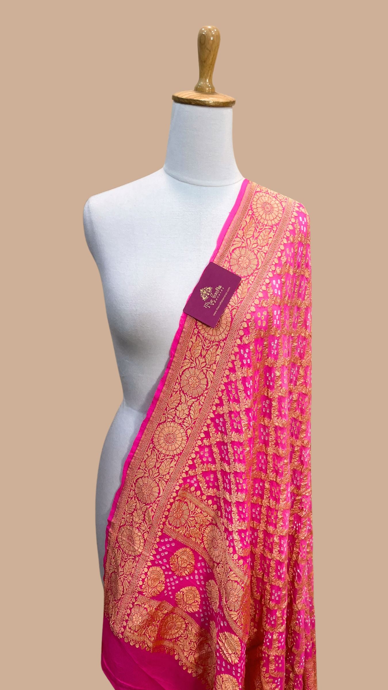 Khaddi Georgette Banarasi Handloom Bandhej Dupatta