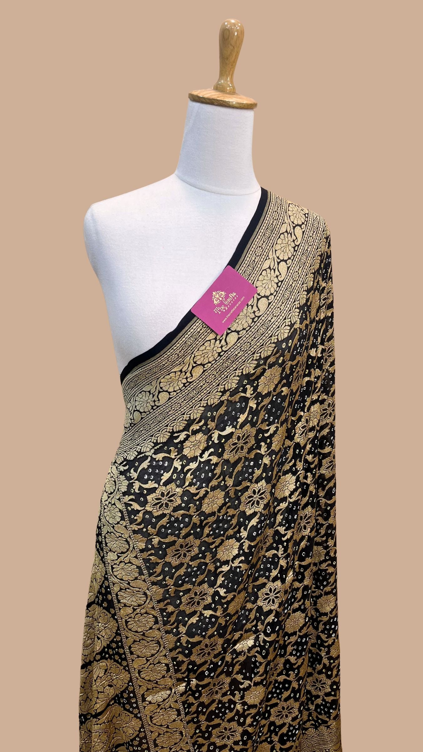 Khaddi Georgette Banarasi Handloom Bandhej Dupatta