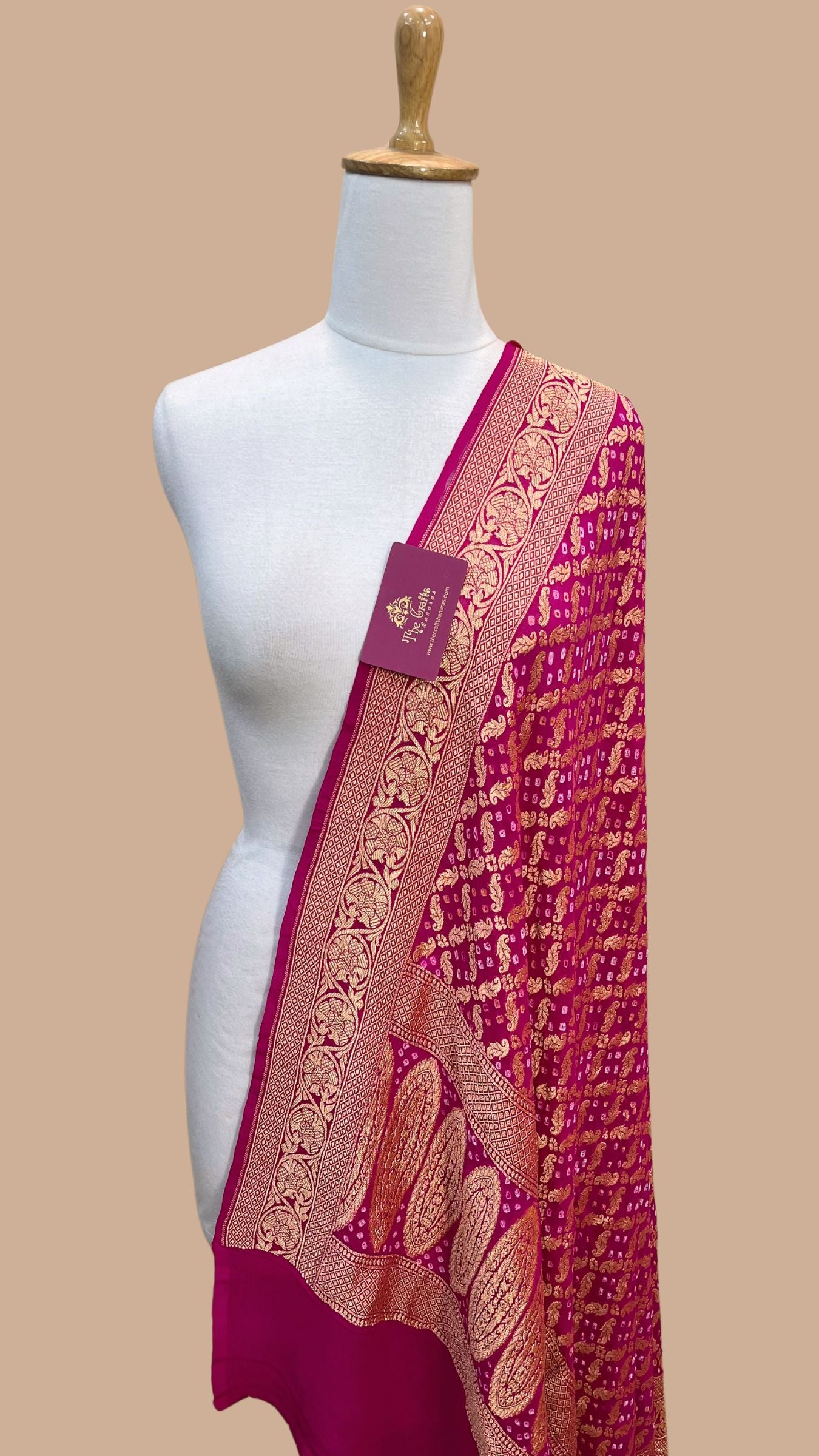 Khaddi Georgette Banarasi Handloom Bandhej Dupatta