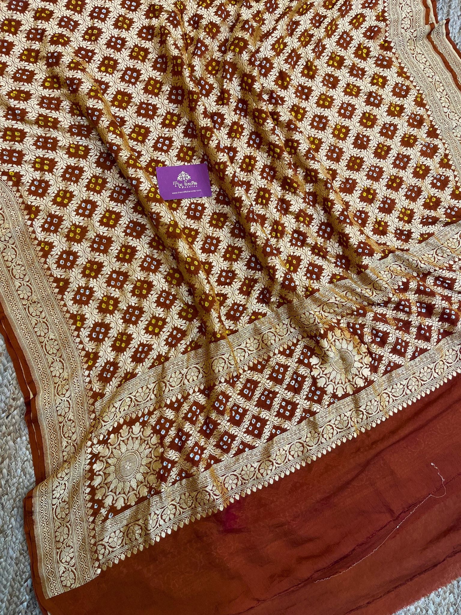 Khaddi Georgette Banarasi Handloom Bandhej Dupatta