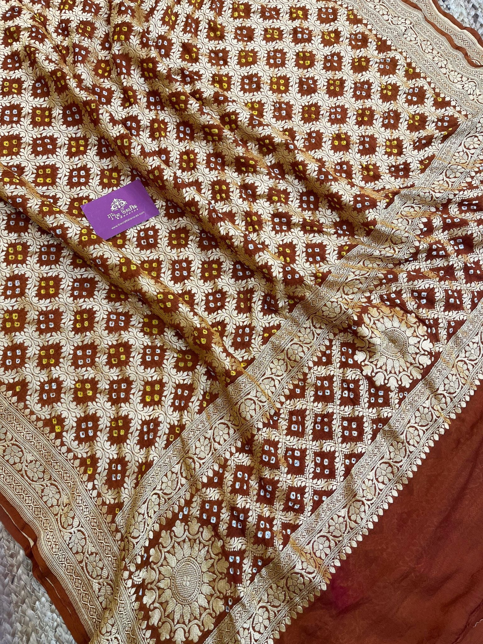 Khaddi Georgette Banarasi Handloom Bandhej Dupatta