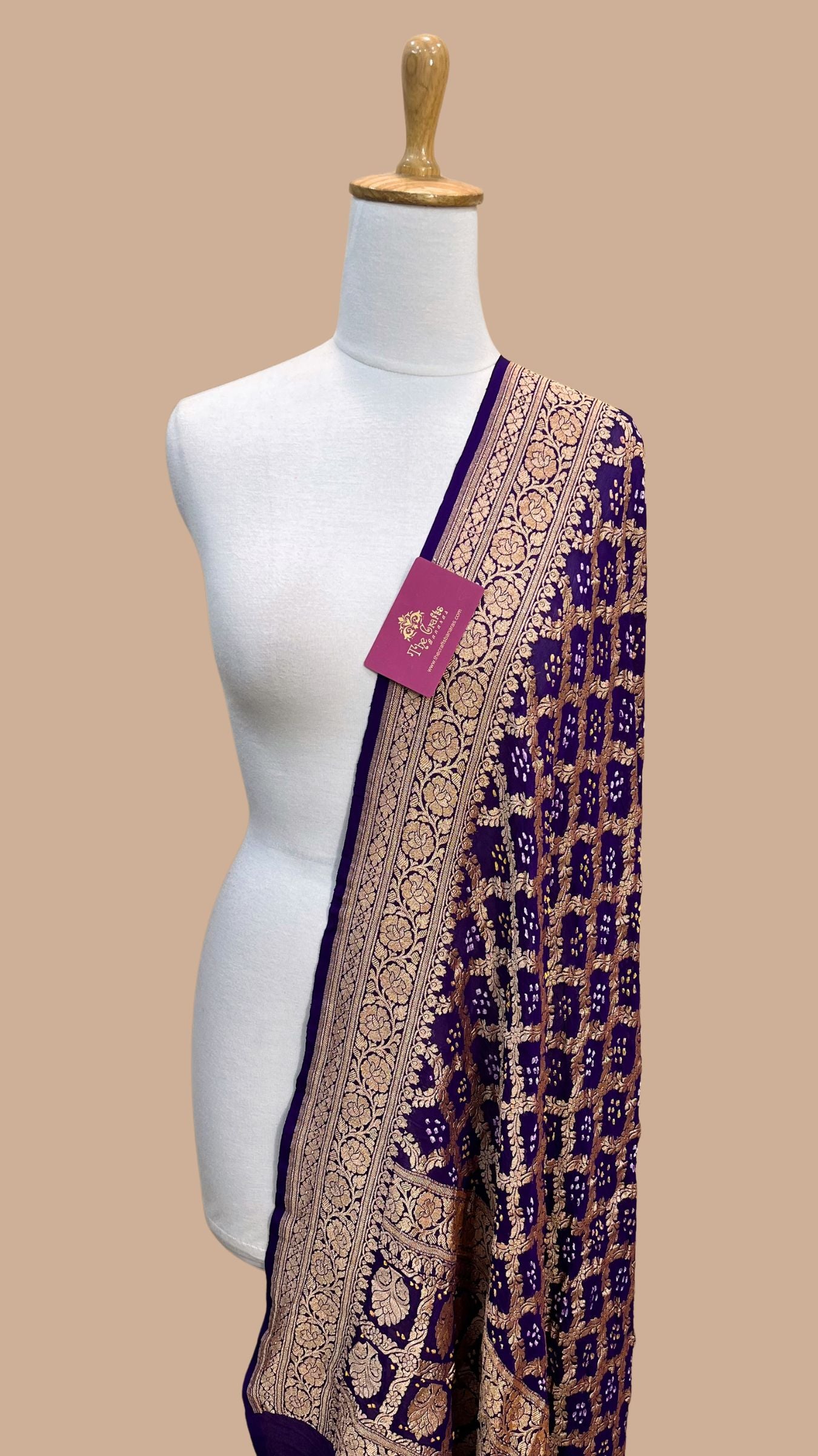 Khaddi Georgette Banarasi Handloom Bandhej Dupatta