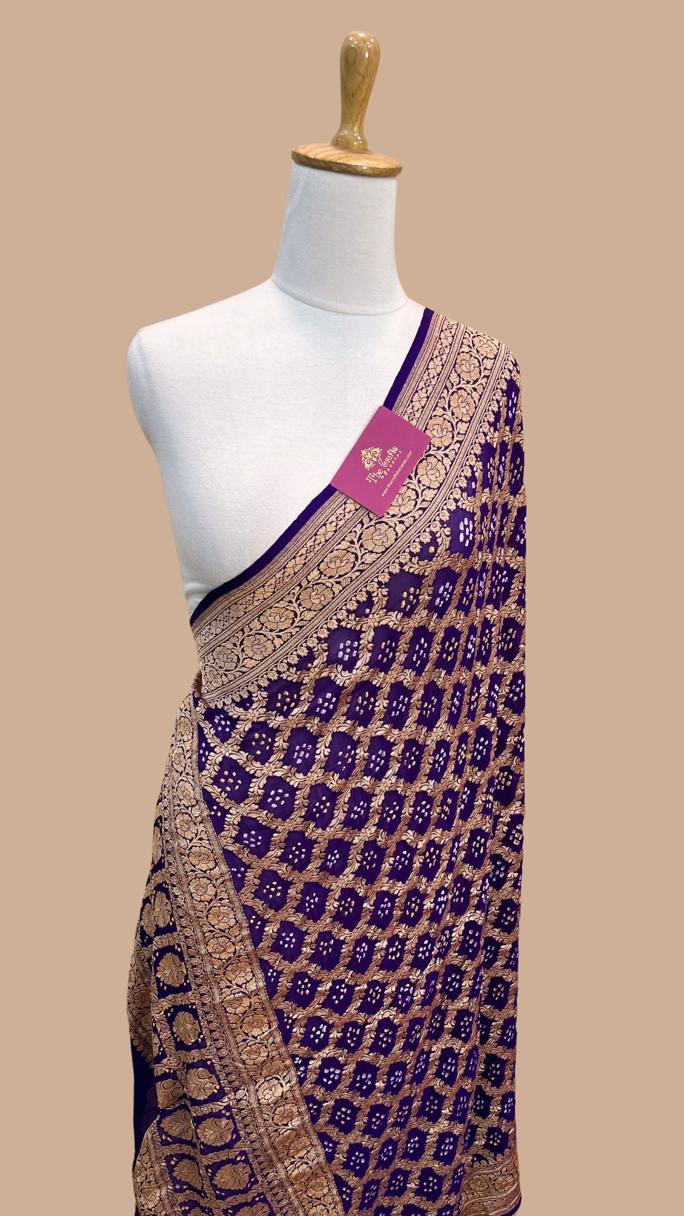 Khaddi Georgette Banarasi Handloom Bandhej Dupatta