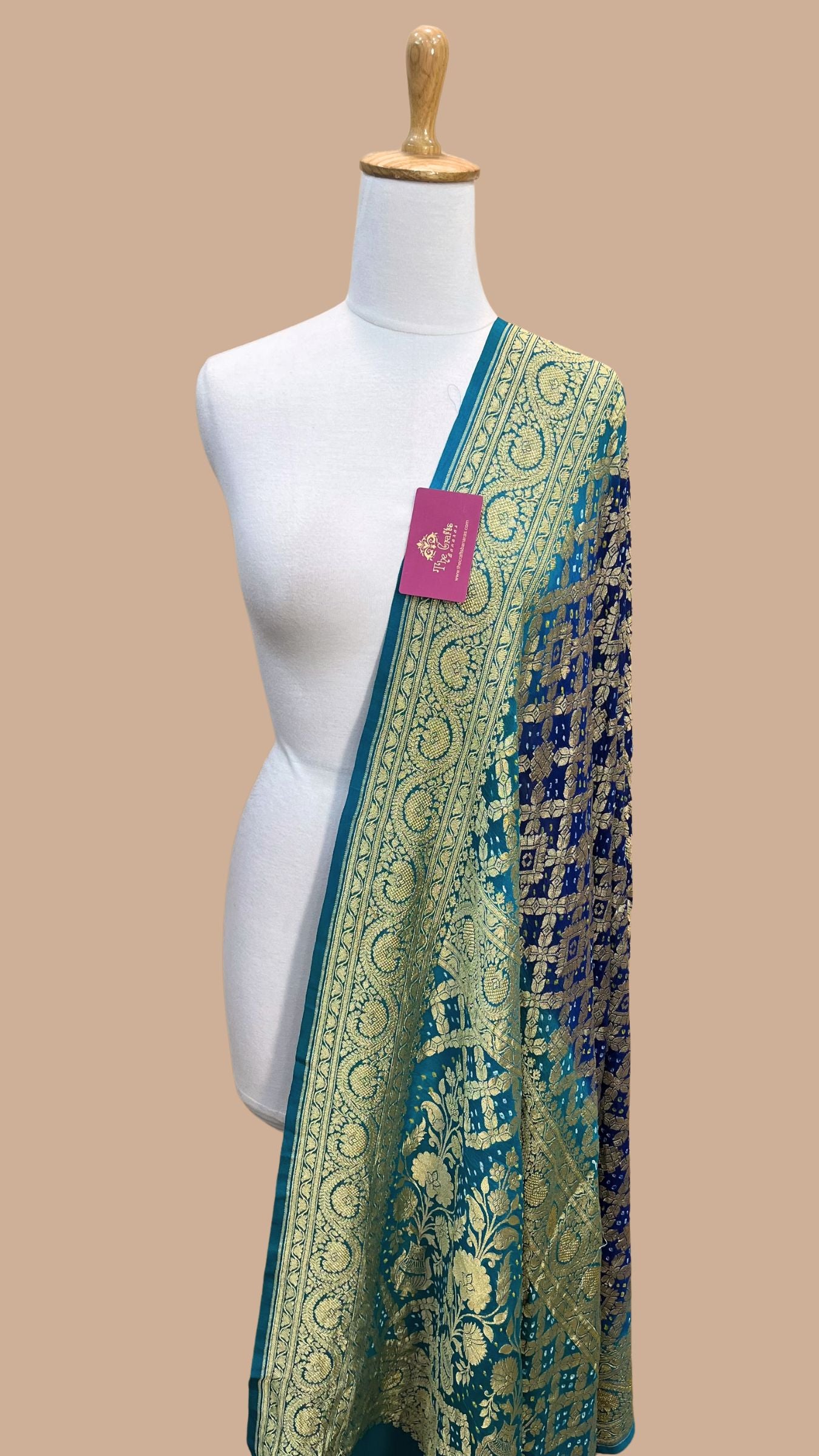 Khaddi Georgette Banarasi Handloom Bandhej Dupatta