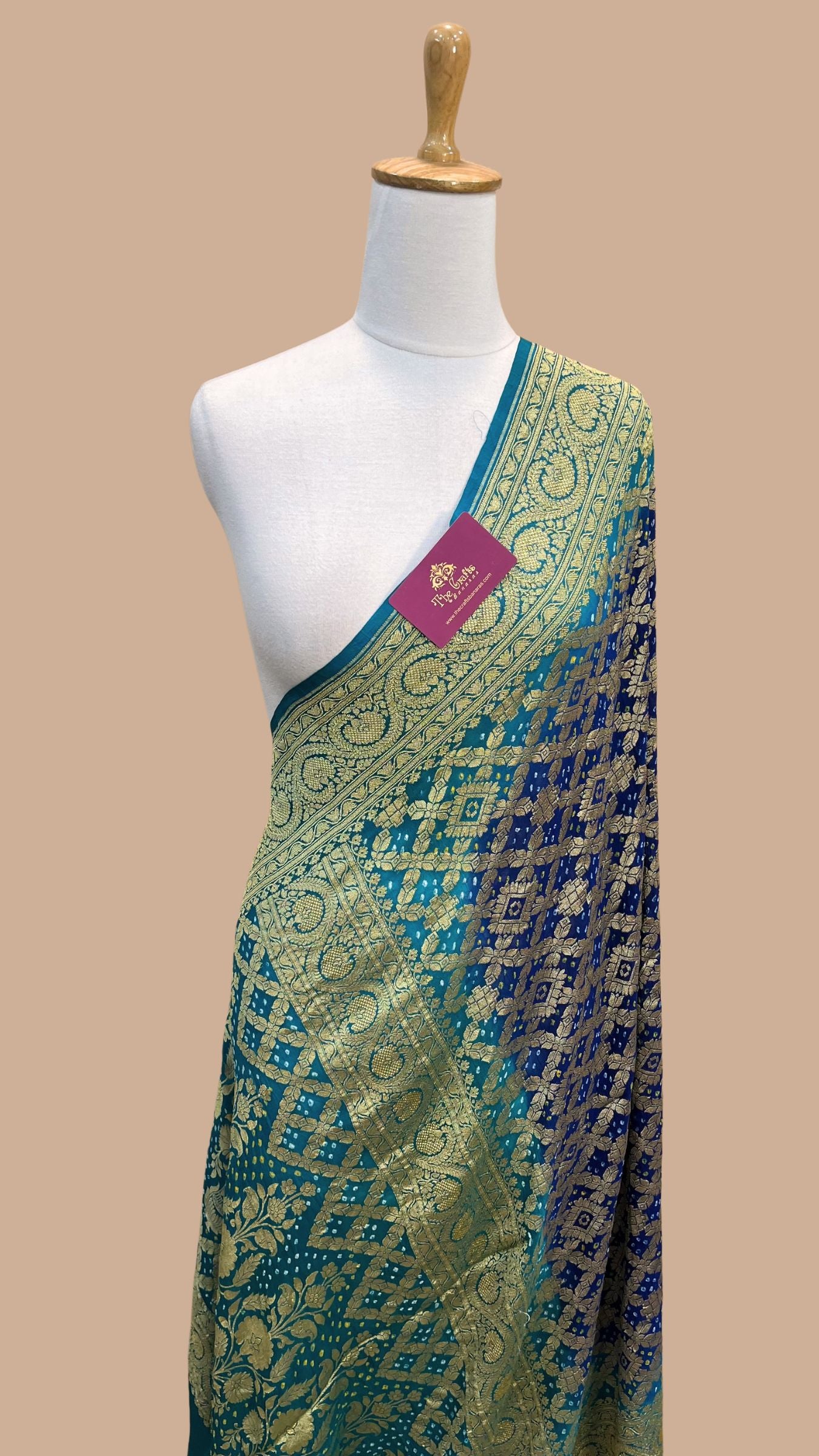 Khaddi Georgette Banarasi Handloom Bandhej Dupatta