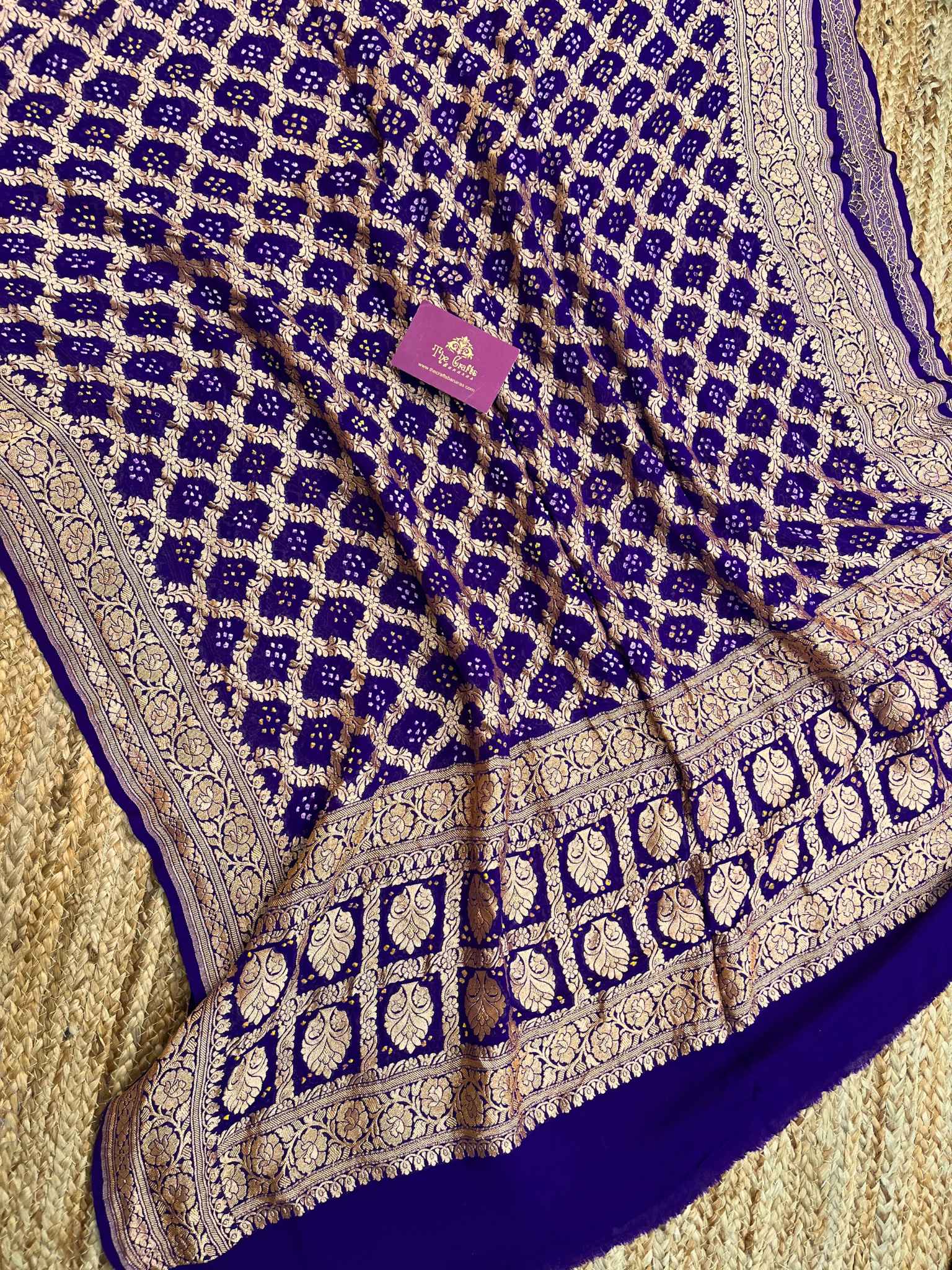 Khaddi Georgette Banarasi Handloom Bandhej Dupatta