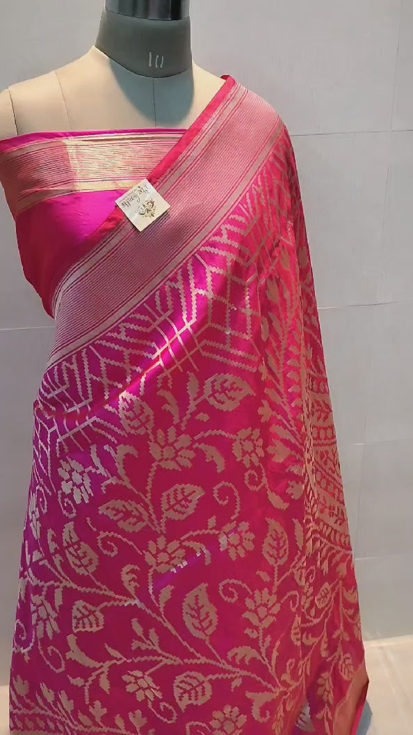 Maroon Handloom Kadhwa Banarasi Jangla Saree With Mustard Meenakari –  WeaverStory