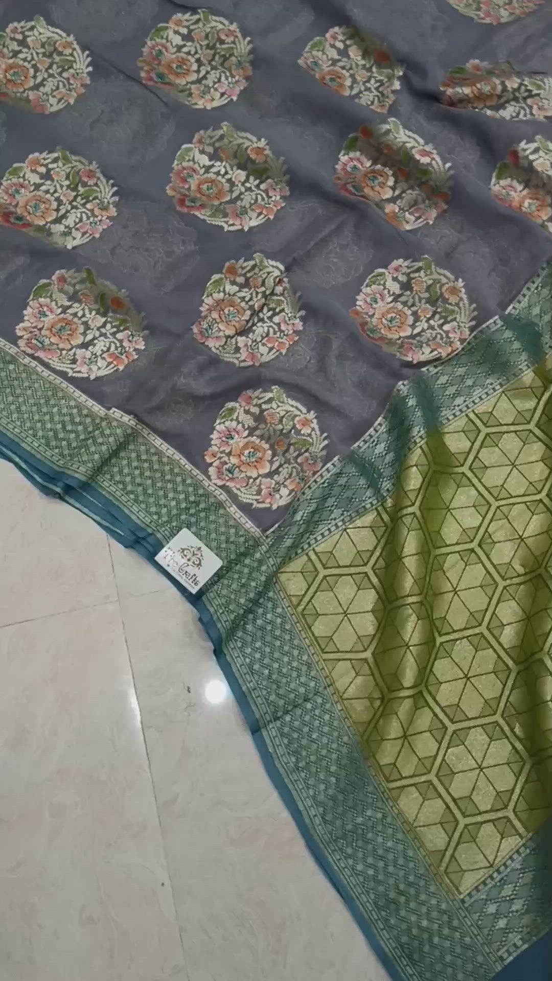 Khaddi Georgette Banarasi Saree - Water Zari