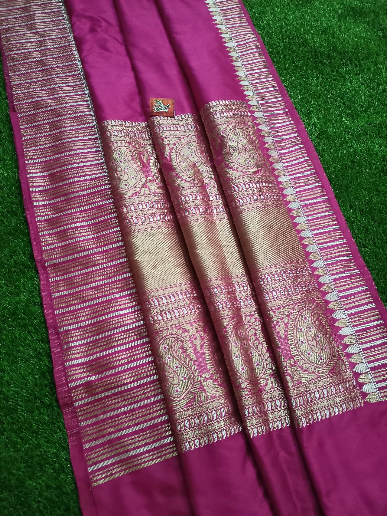 Pure Katan Silk Handloom Banarasi Saree - Kadhua - The Crafts Clothing