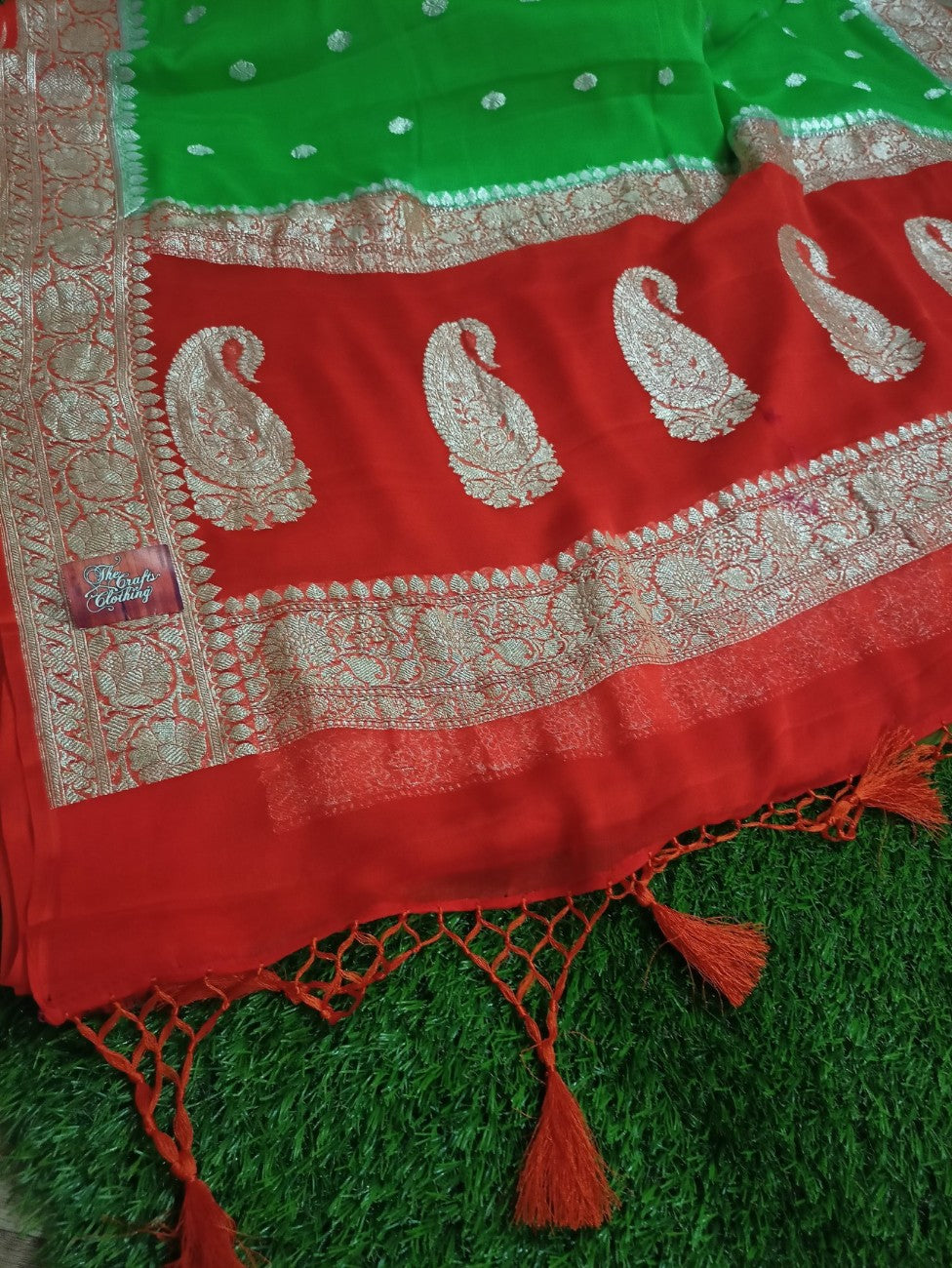 Pure Georgette Handloom Banarasi Saree - The Crafts Clothing