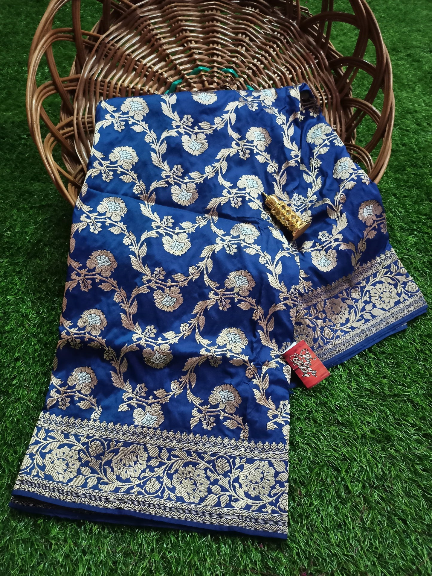 Pure Katan Silk Banarasi Handloom Kadhua Dupatta - Jangla - The Crafts Clothing