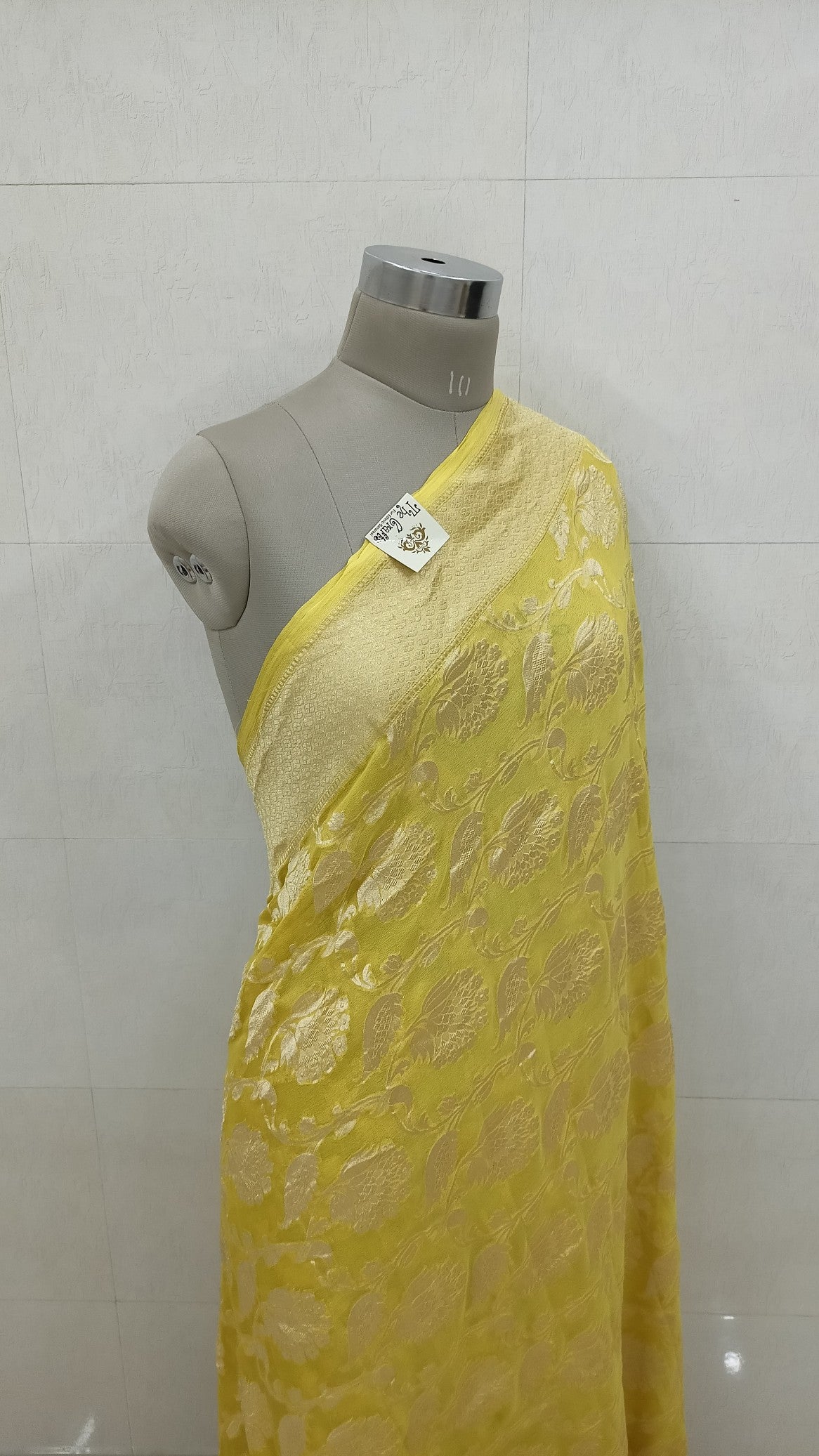 Khaddi Georgette Handloom Banarasi Saree - Water Zari