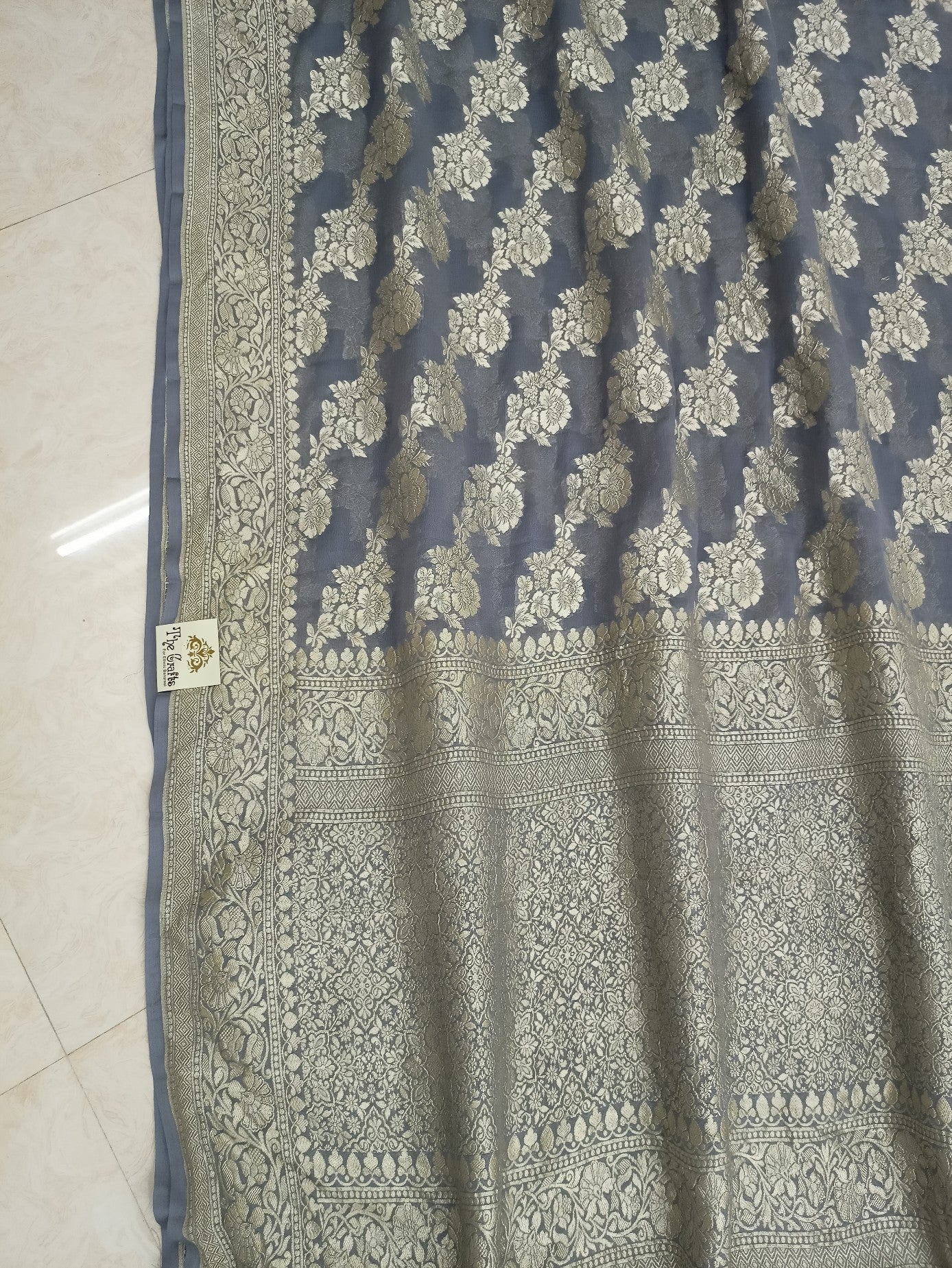 Khaddi Georgette Handloom Banarasi Saree - Water Zari