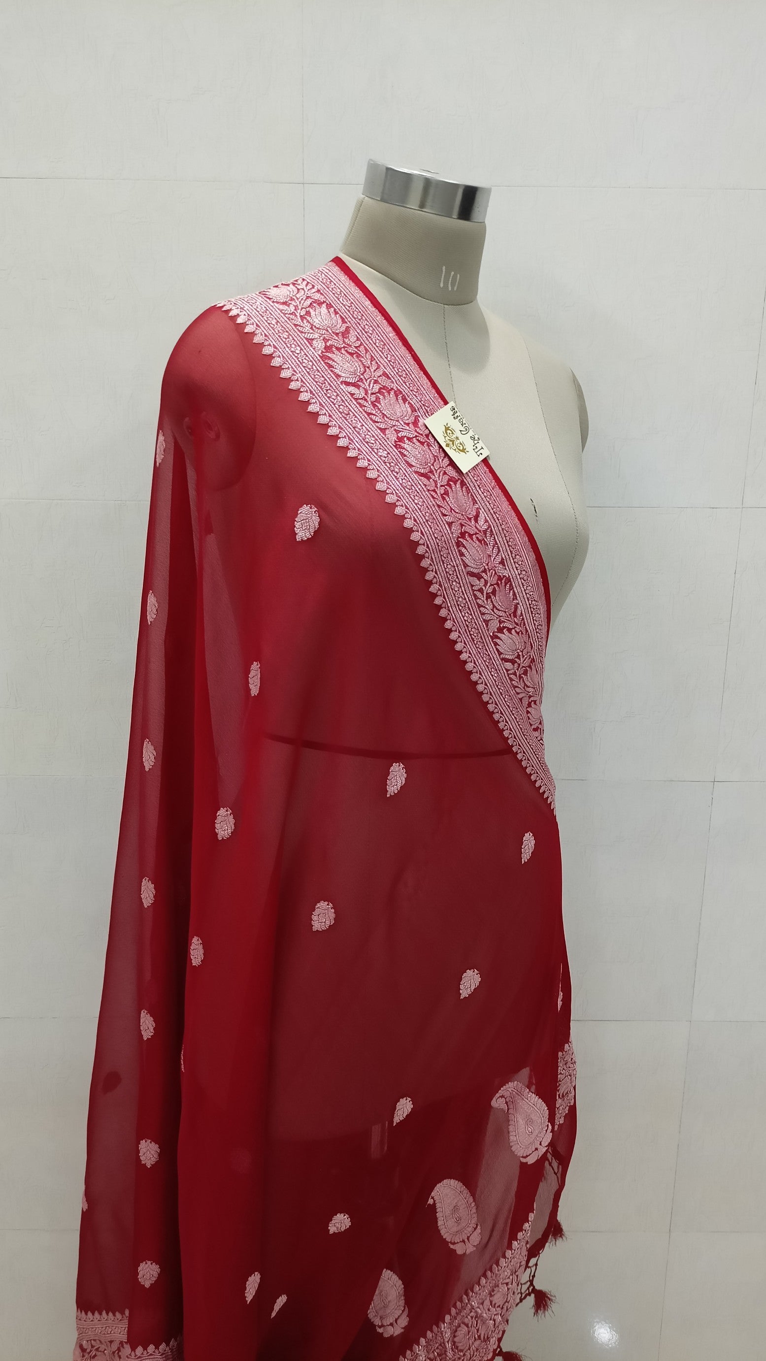 Pure Georgette Banarasi Handloom Dupatta - Silver zari