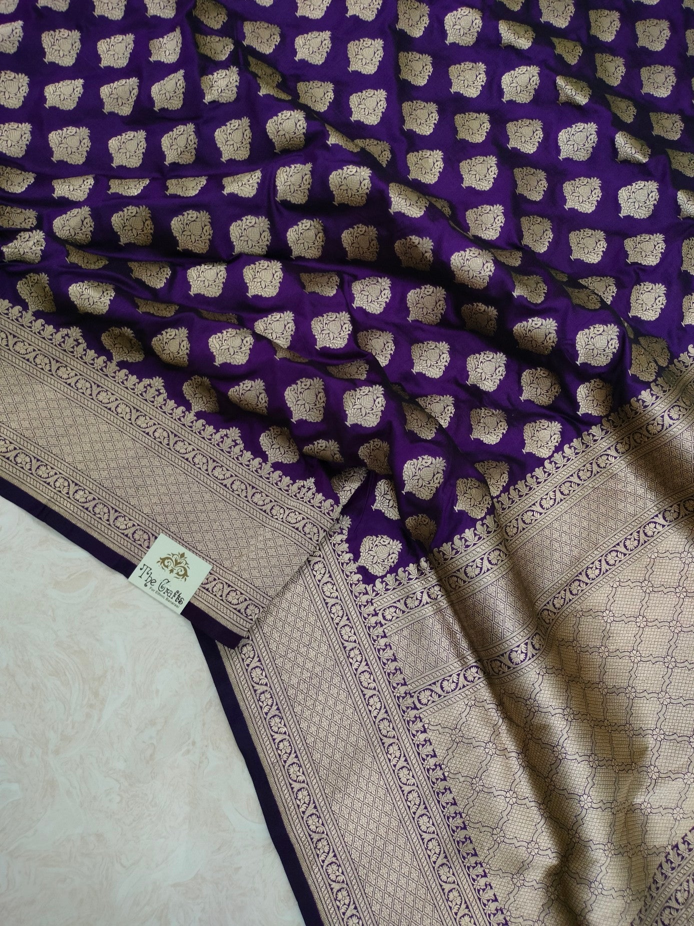 Pure Katan Silk Handloom Banarasi Saree - Jaal work