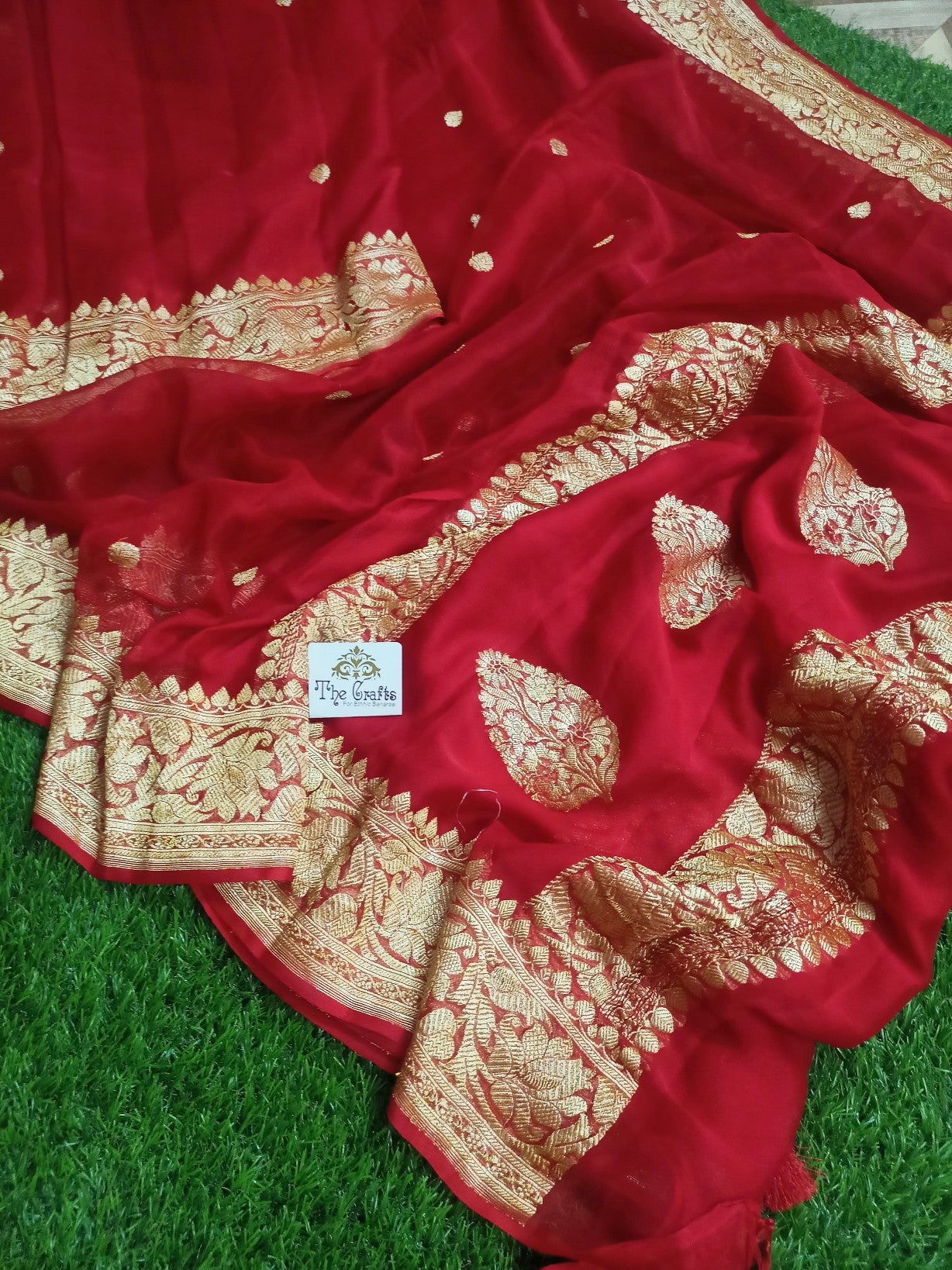 Pure Georgette Handloom Banarasi Saree - Gold Zari - The Crafts Clothing