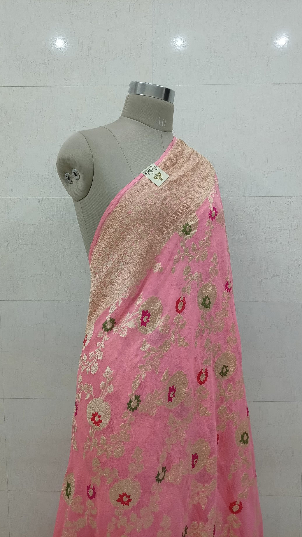 Khaddi Georgette Handloom Banarasi Saree - Jaal with Meenakari