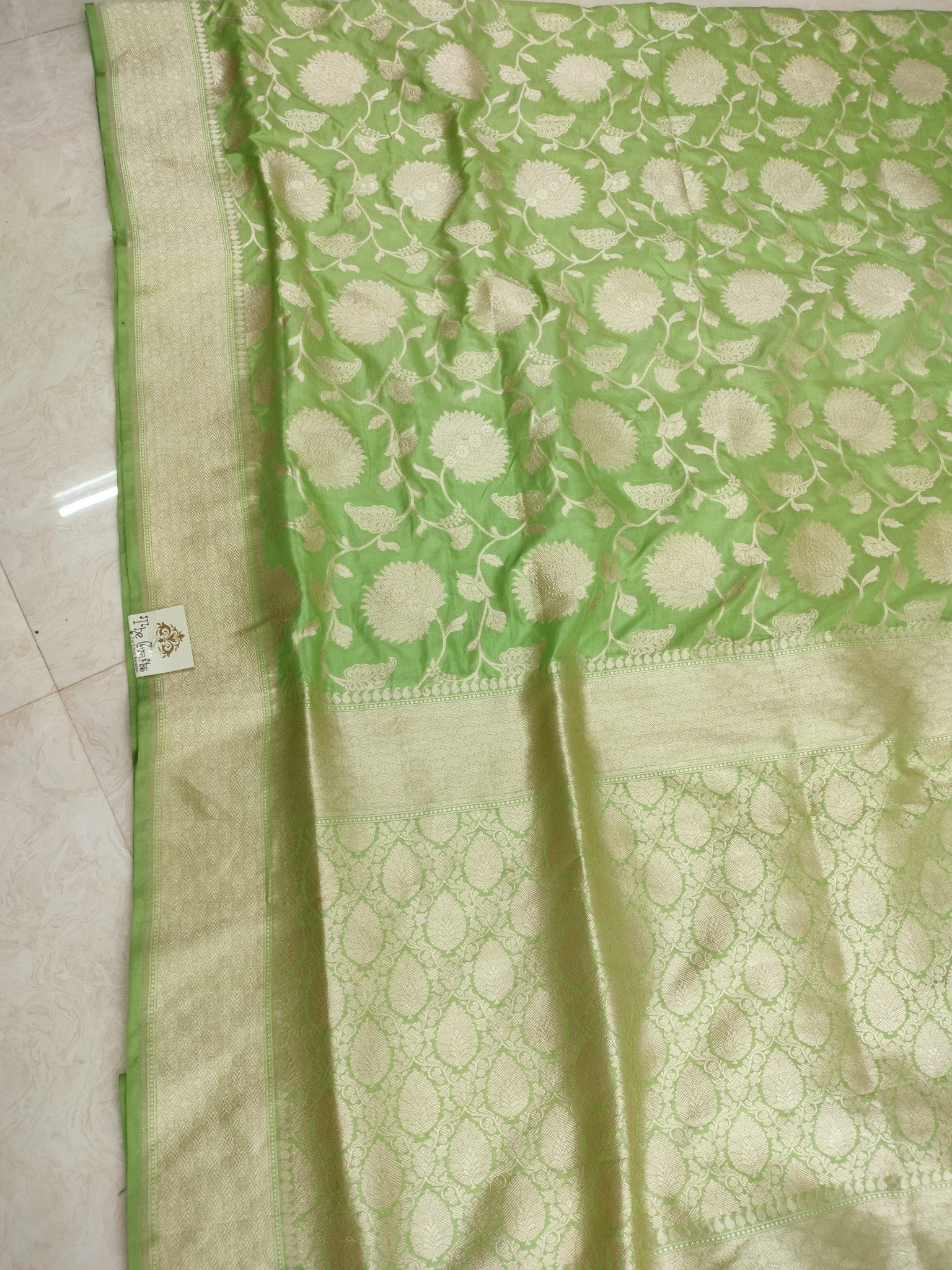 Pure Katan Silk Handloom Banarasi Saree - Jaal work