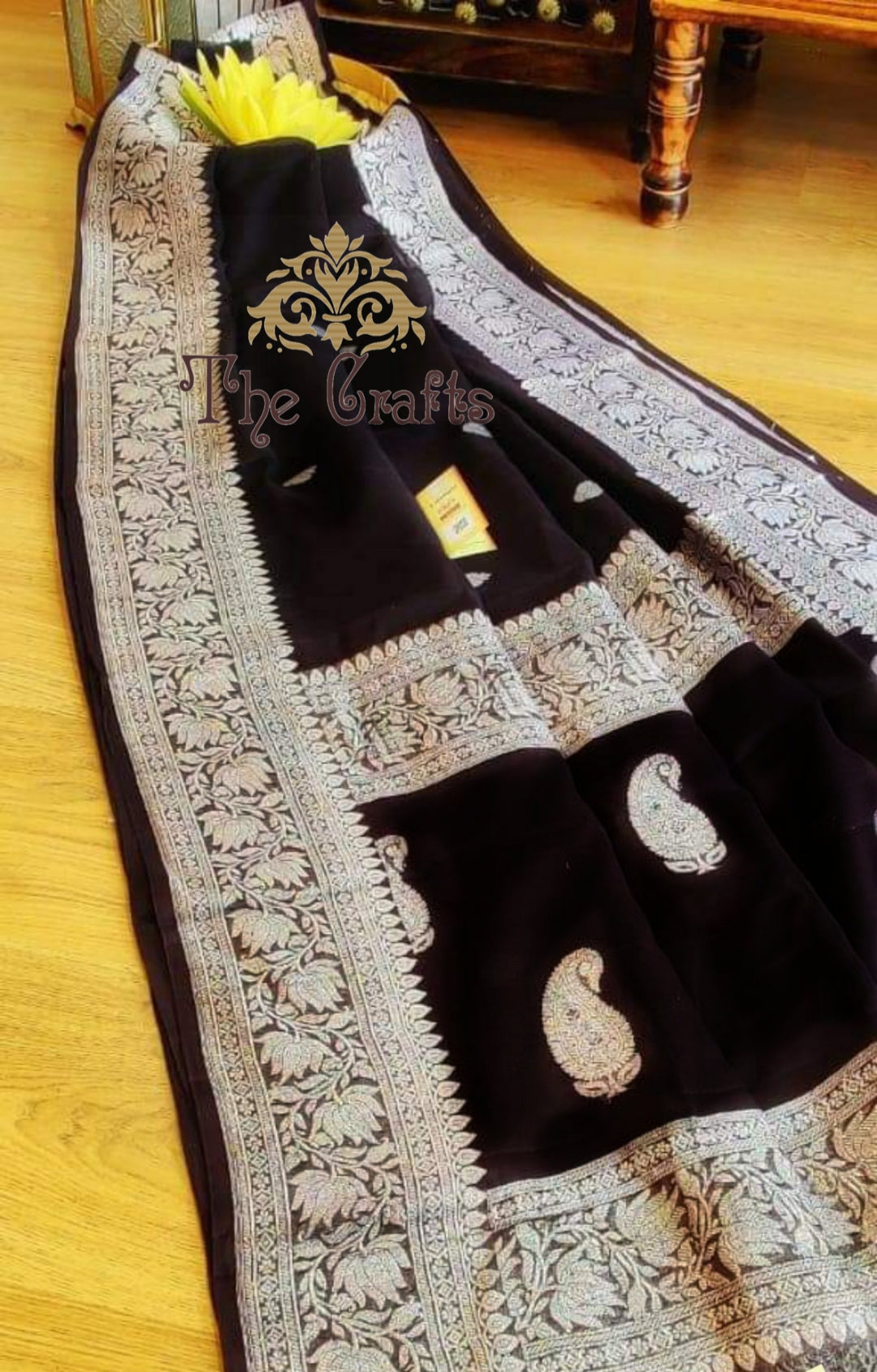 Pure Georgette Handloom Banarasi Saree - The Crafts Clothing