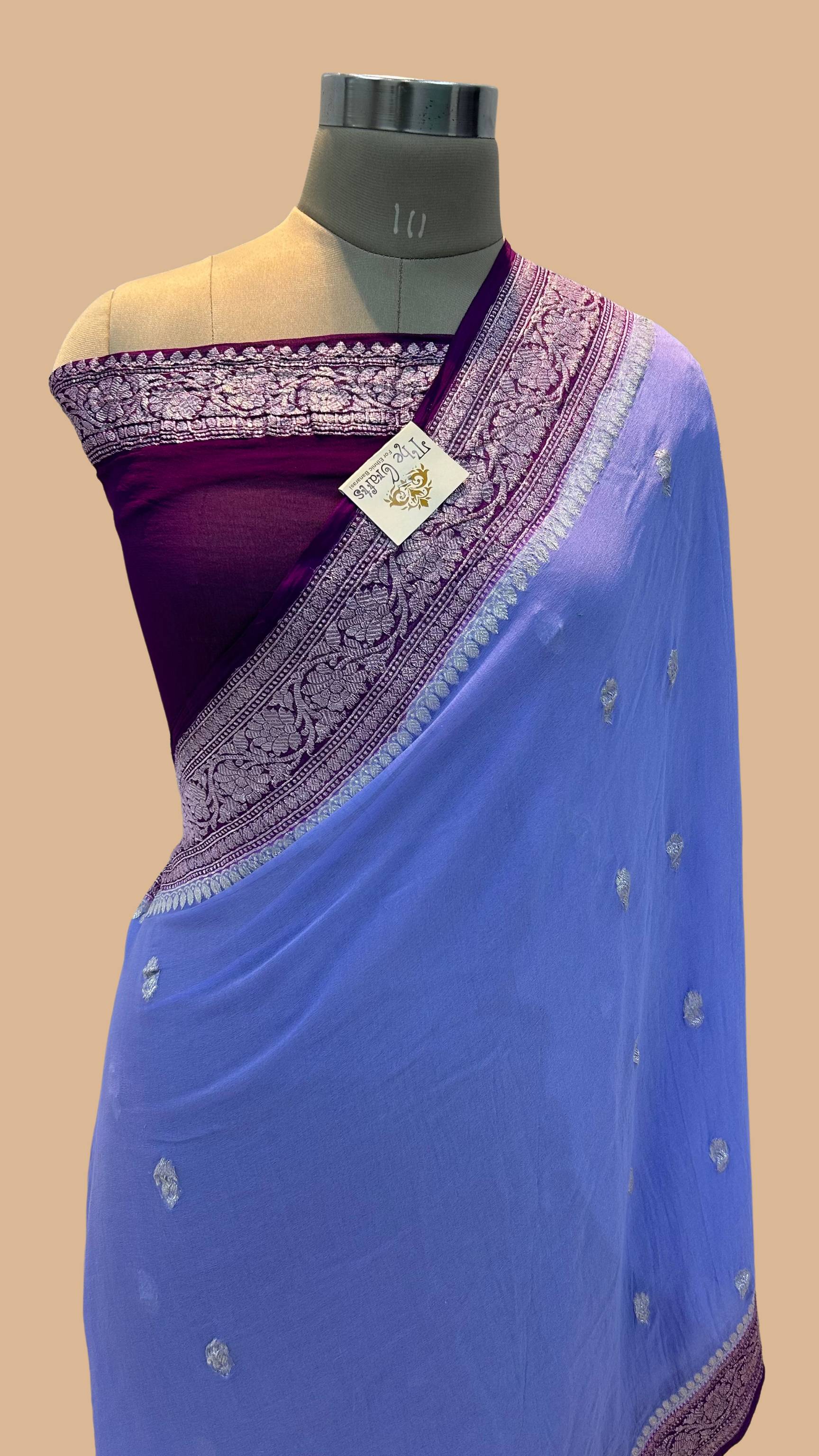 Pure Georgette Banarasi Handloom Saree - Silver Zari