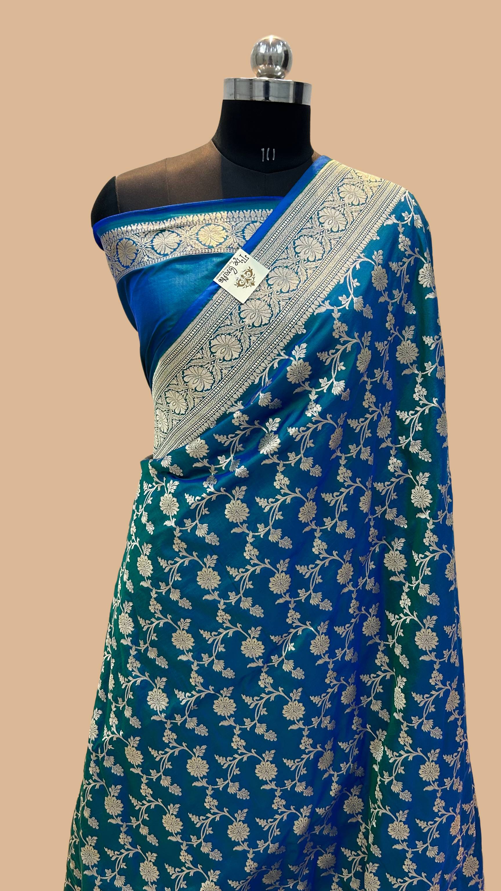 Pure Katan Silk Handloom Banarasi Saree - Jaal work