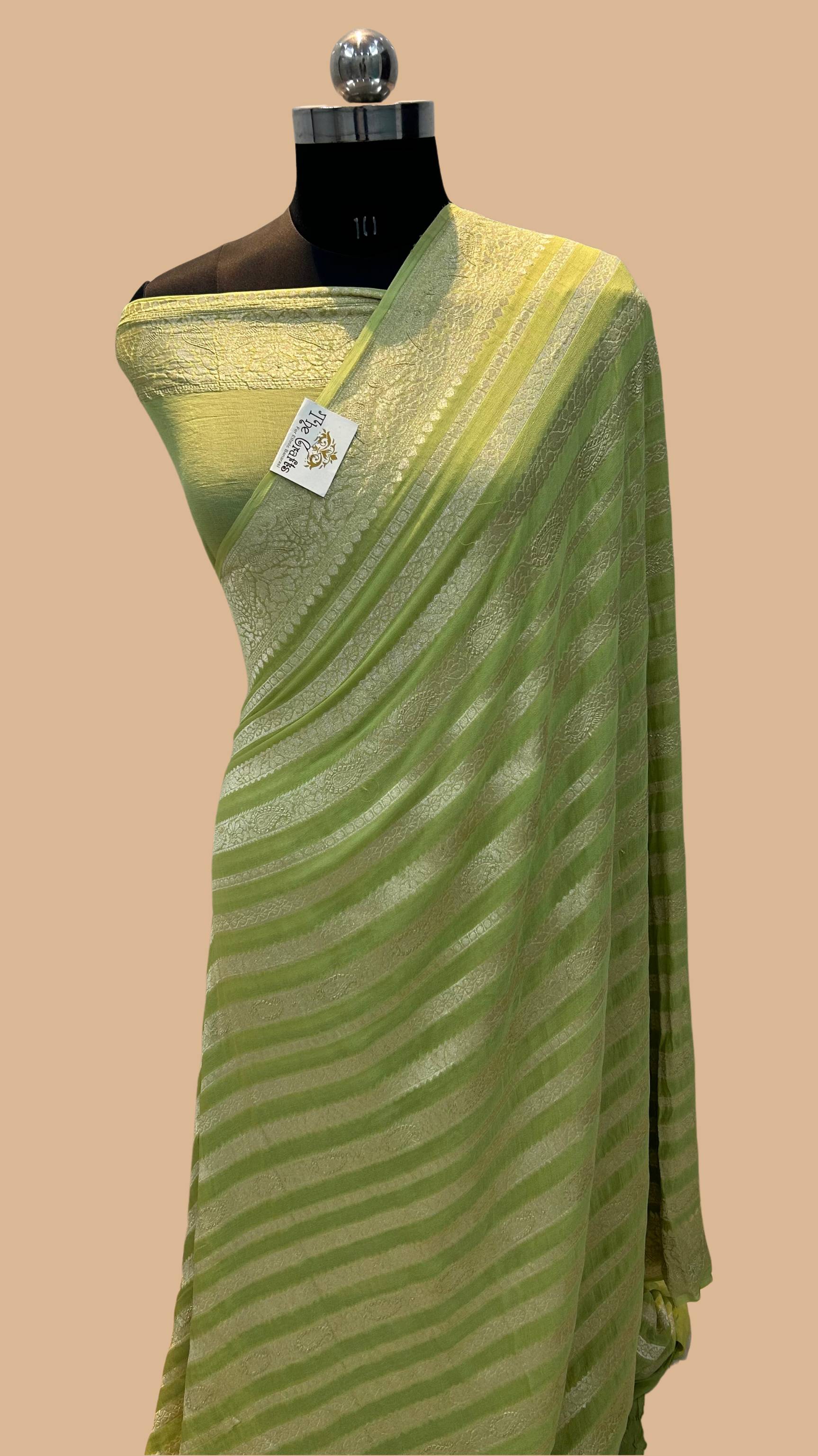 Khaddi Georgette Handloom Banarasi Saree - Water Zari