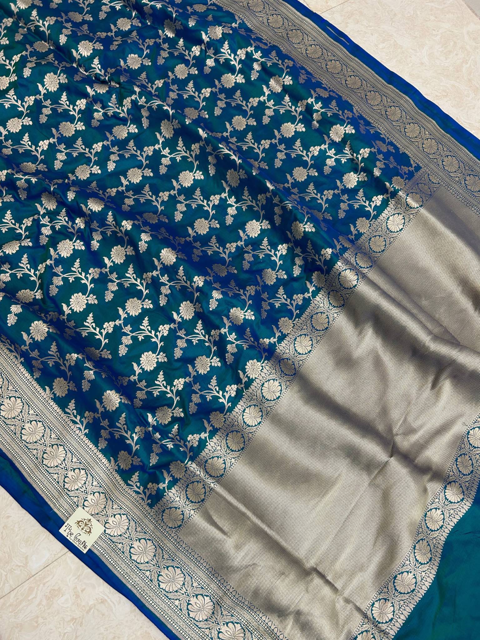 Pure Katan Silk Handloom Banarasi Saree - Jaal work