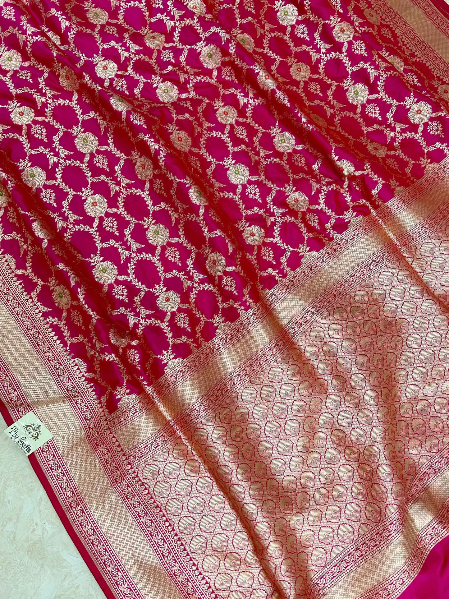 Pure Katan Silk Handloom Banarasi Saree - Jaal work with meenakari