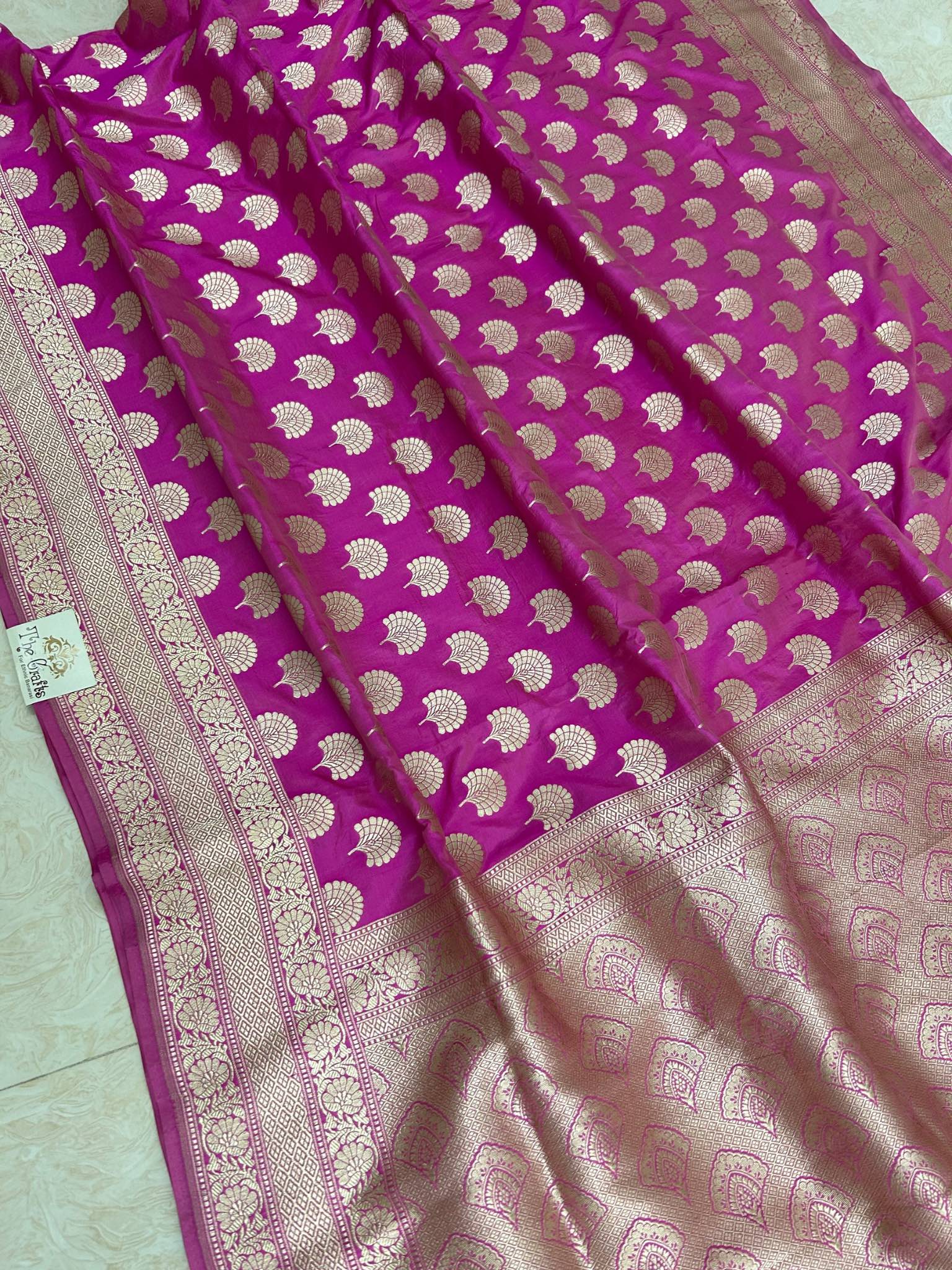 Pure Katan Silk Handloom Banarasi Saree - Jaal work