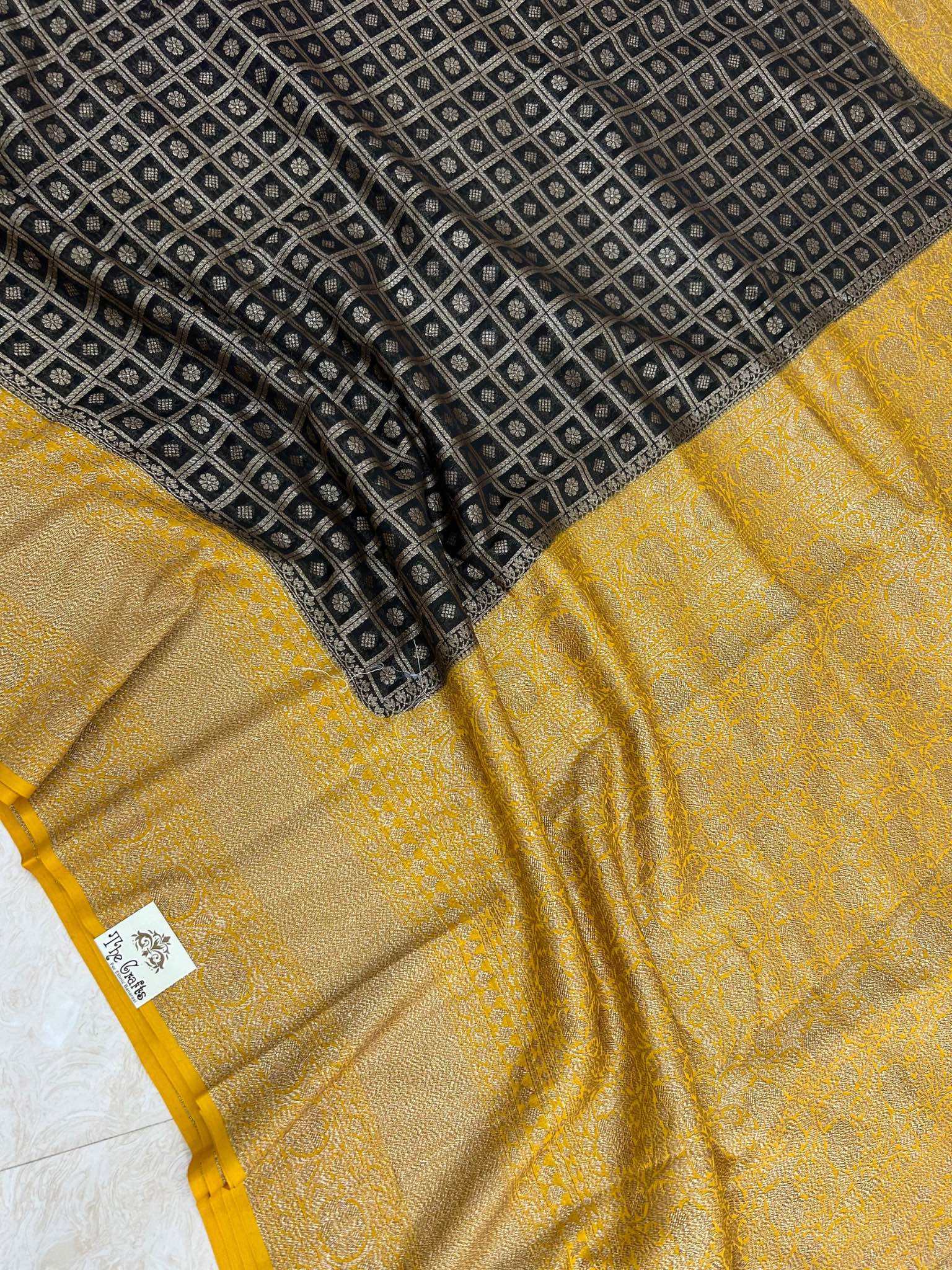 Khaddi Georgette Banarasi Saree - Antique Zari