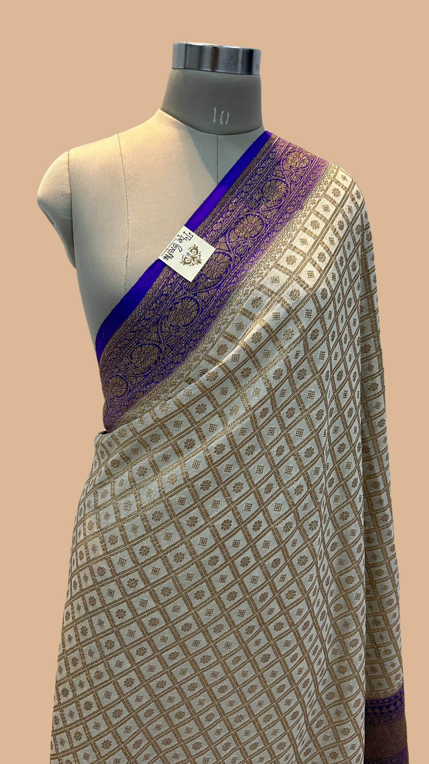 Khaddi Georgette Banarasi Saree - Antique Zari