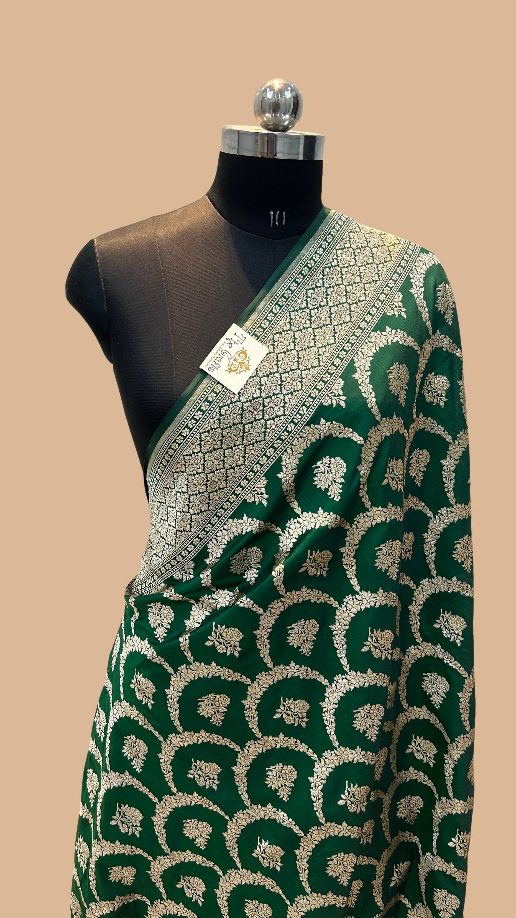 Pure Katan Silk Handloom Banarasi Saree - Jaal work