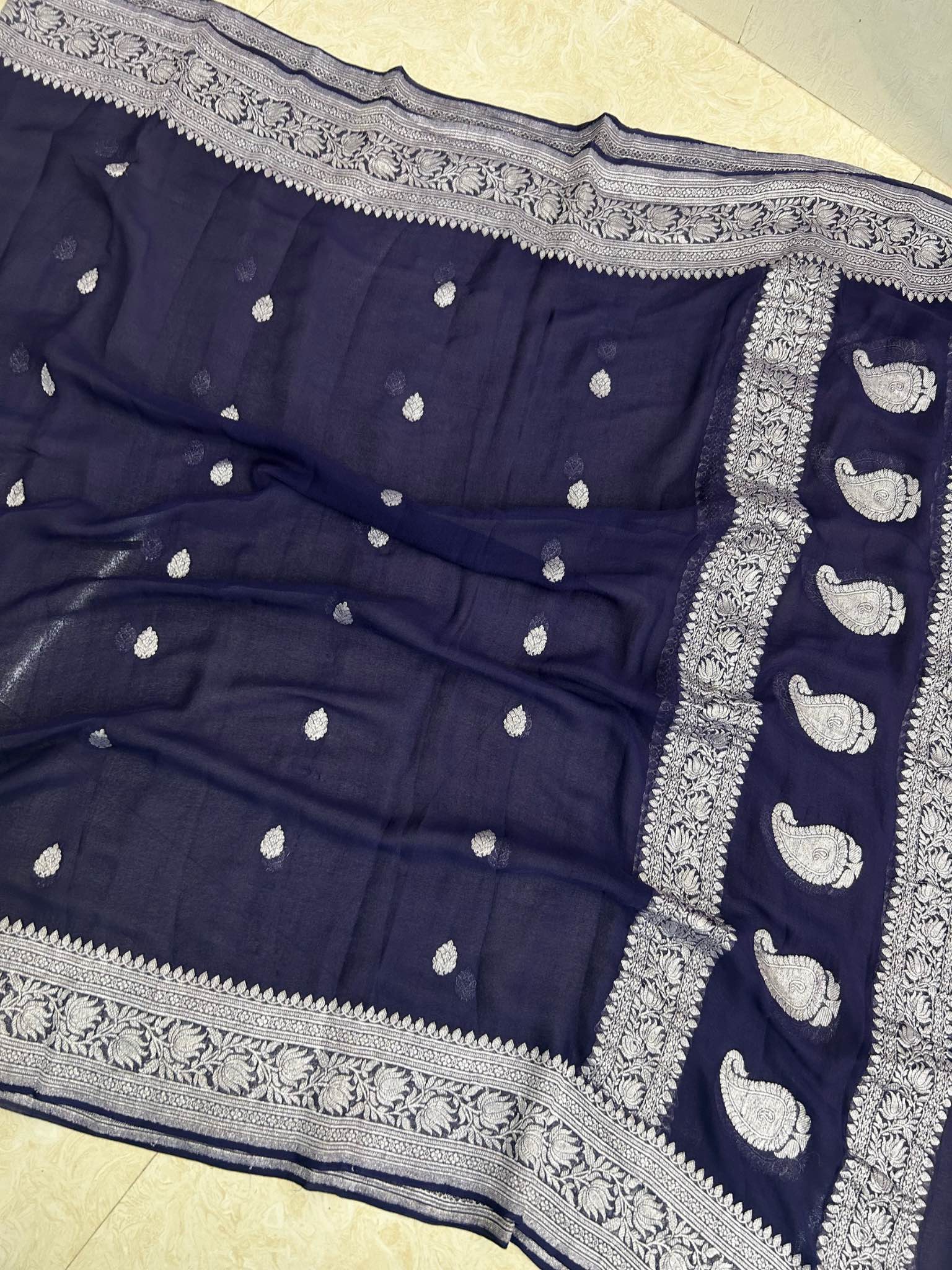 Pure Georgette Banarasi Handloom Dupatta - silver zari