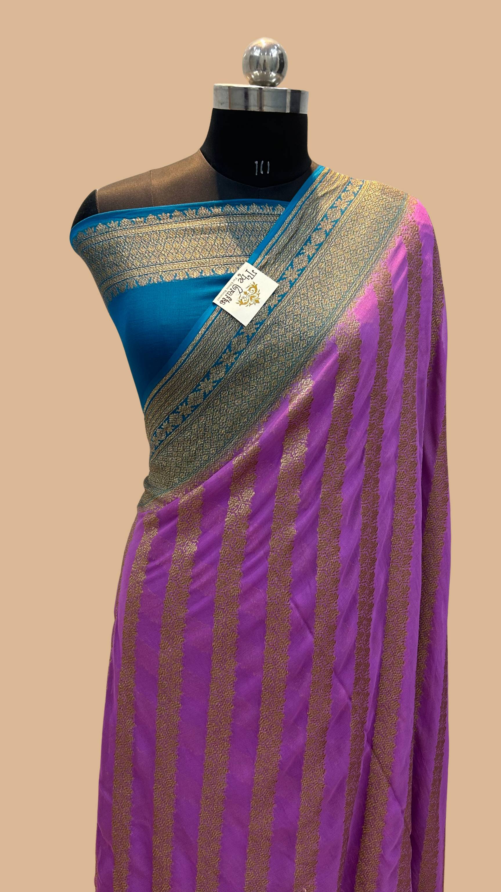 Khaddi Georgette Banarasi Saree - Antique Zari