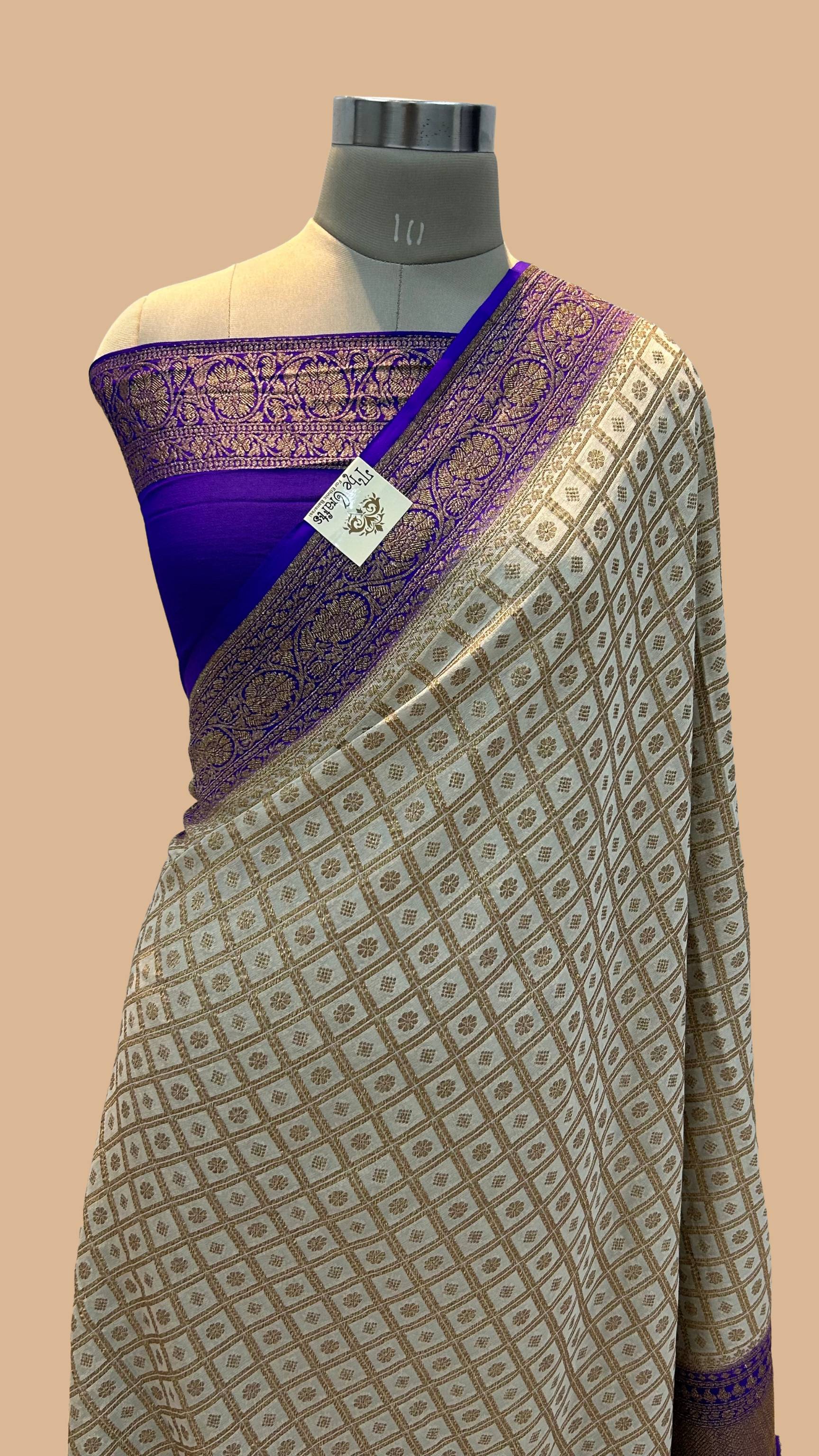 Khaddi Georgette Banarasi Saree - Antique Zari