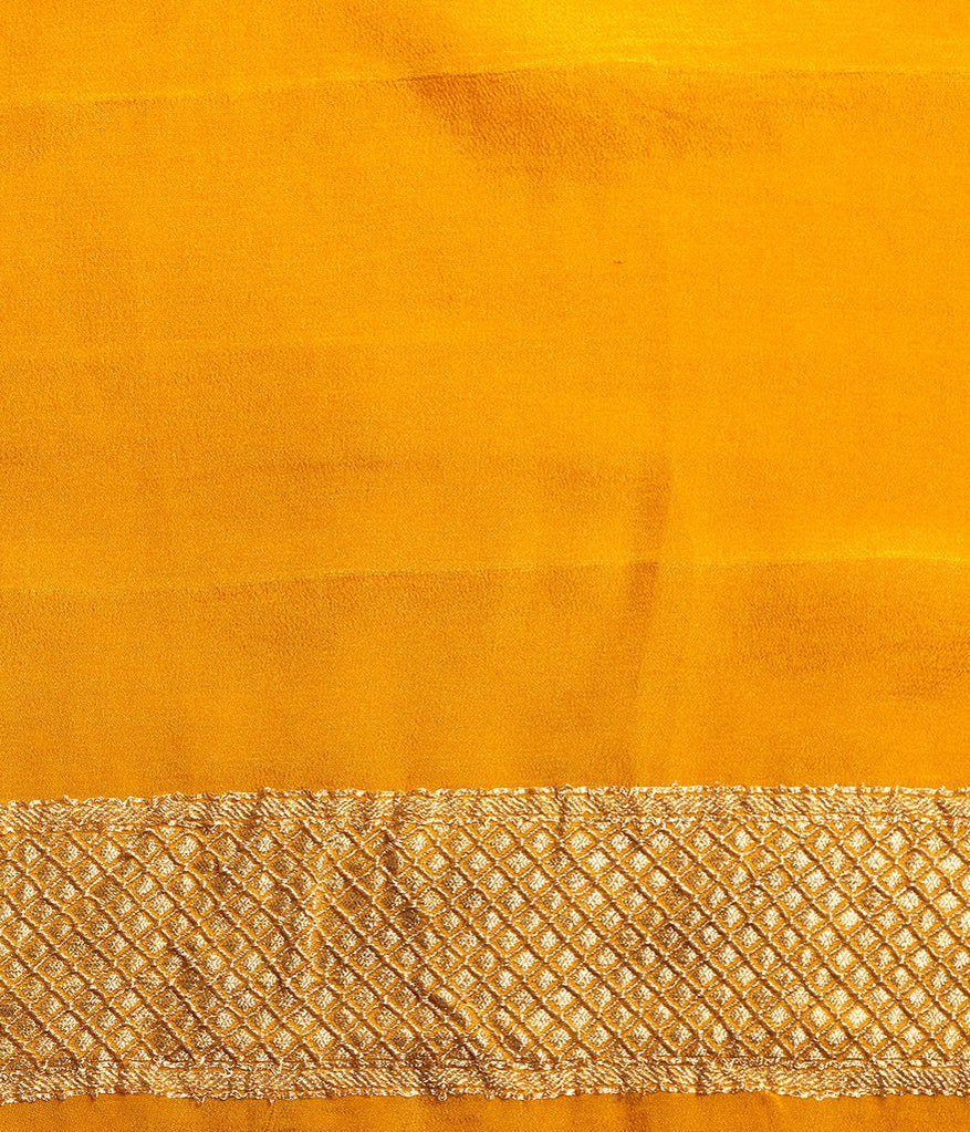 Khaddi Georgette Banarasi Saree - Gold Zari