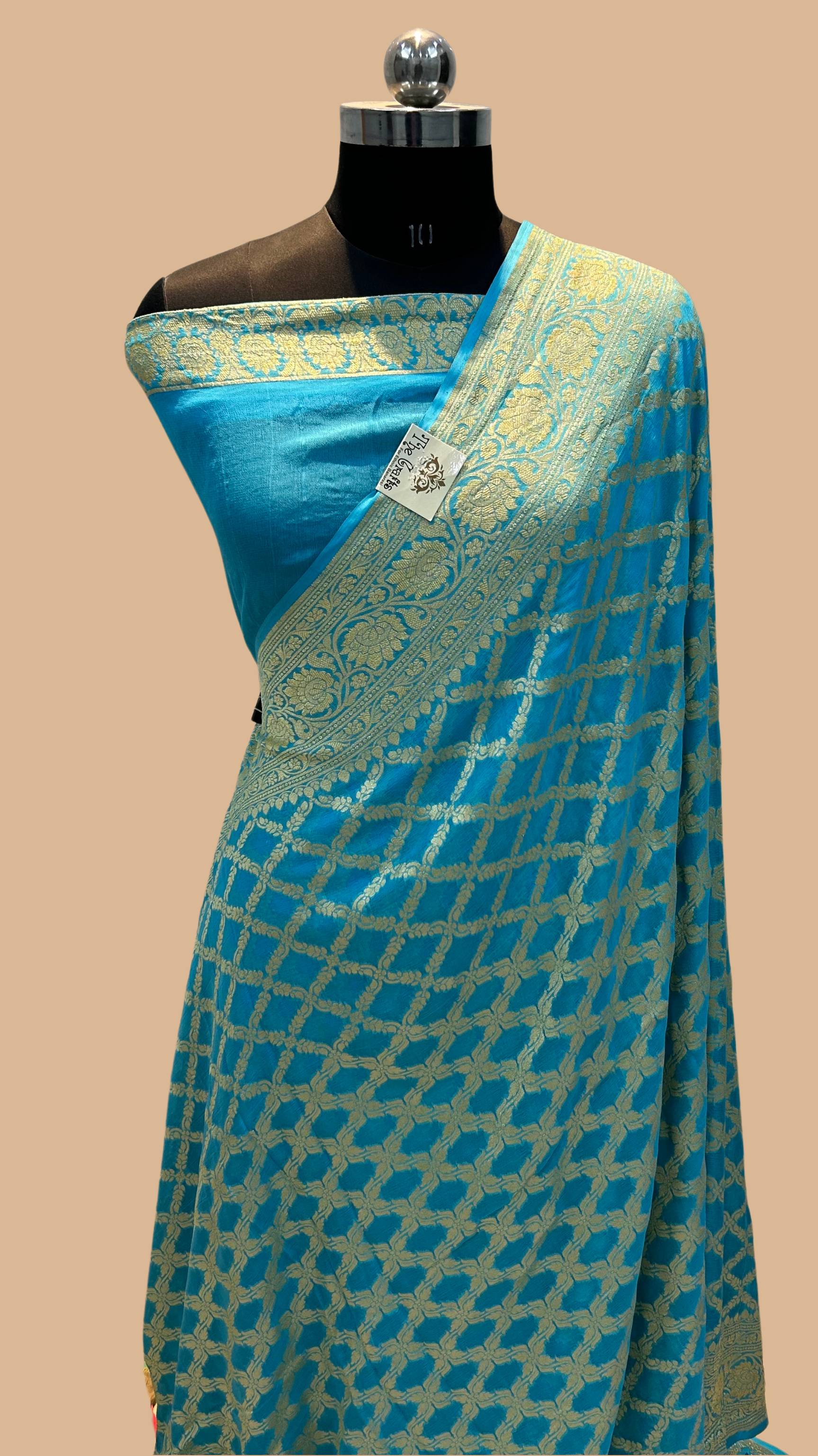 Khaddi Georgette Banarasi Saree - Gold Zari