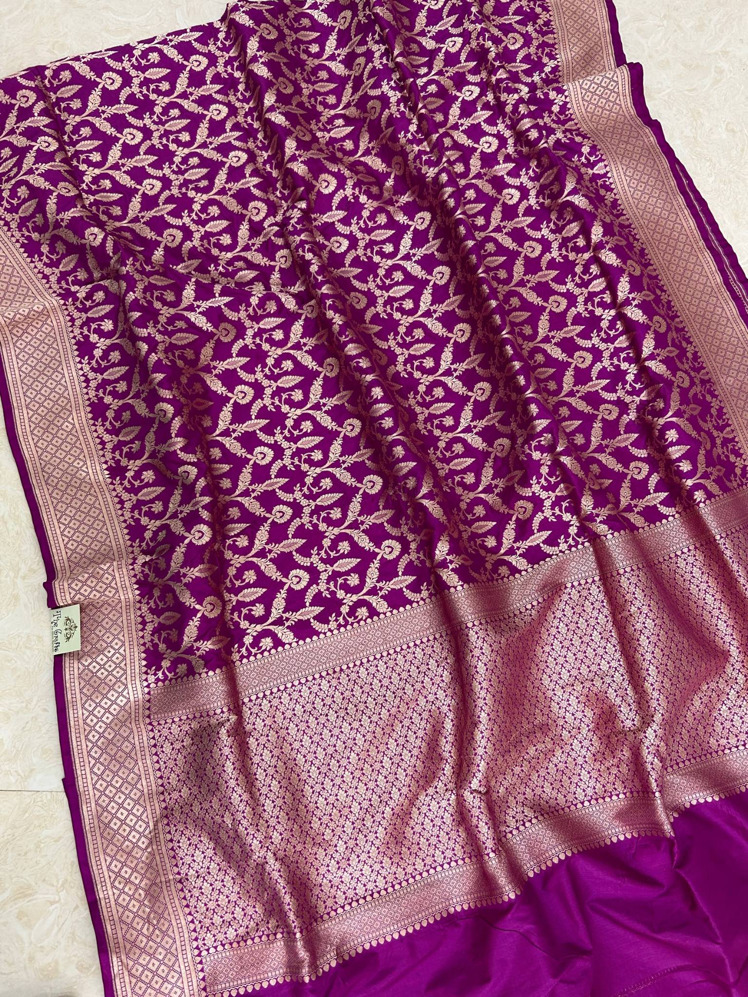 Pure Katan Silk Handloom Banarasi Saree - Jaal work